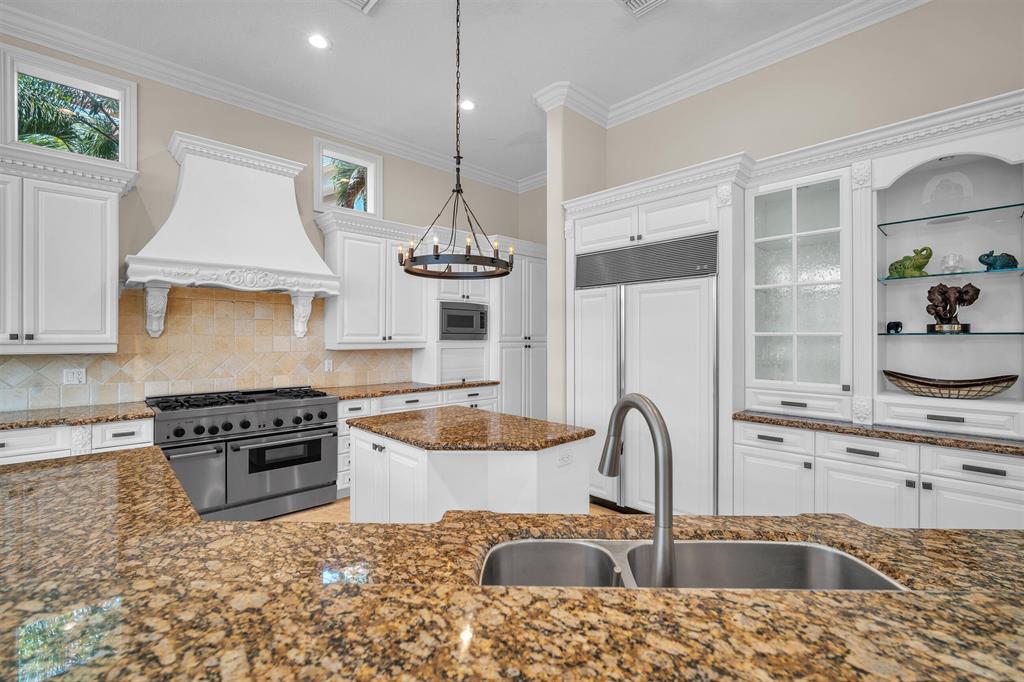 BOCA BAY COLONY - Residential