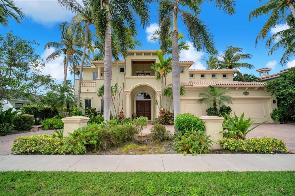 BOCA BAY COLONY - Residential