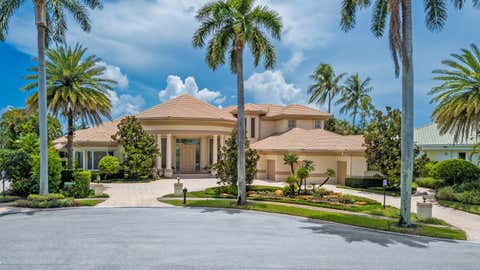 Tiny photo for 6949 Lake Estates Court, Boca Raton, FL 33496 (MLS # B26050979)