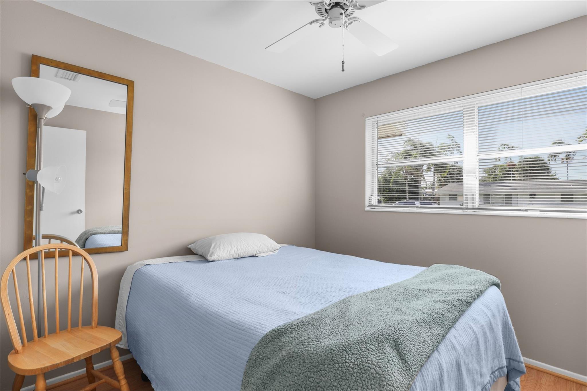 Palm Beach Square Unit 05 - Residential Lease