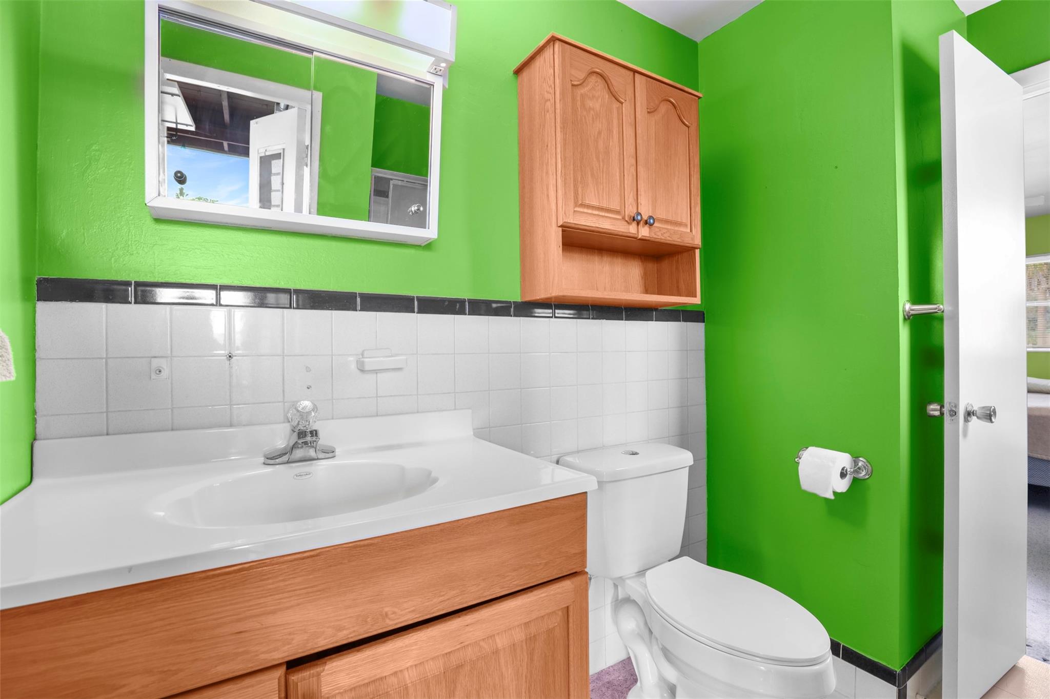 Palm Beach Square Unit 05 - Residential Lease