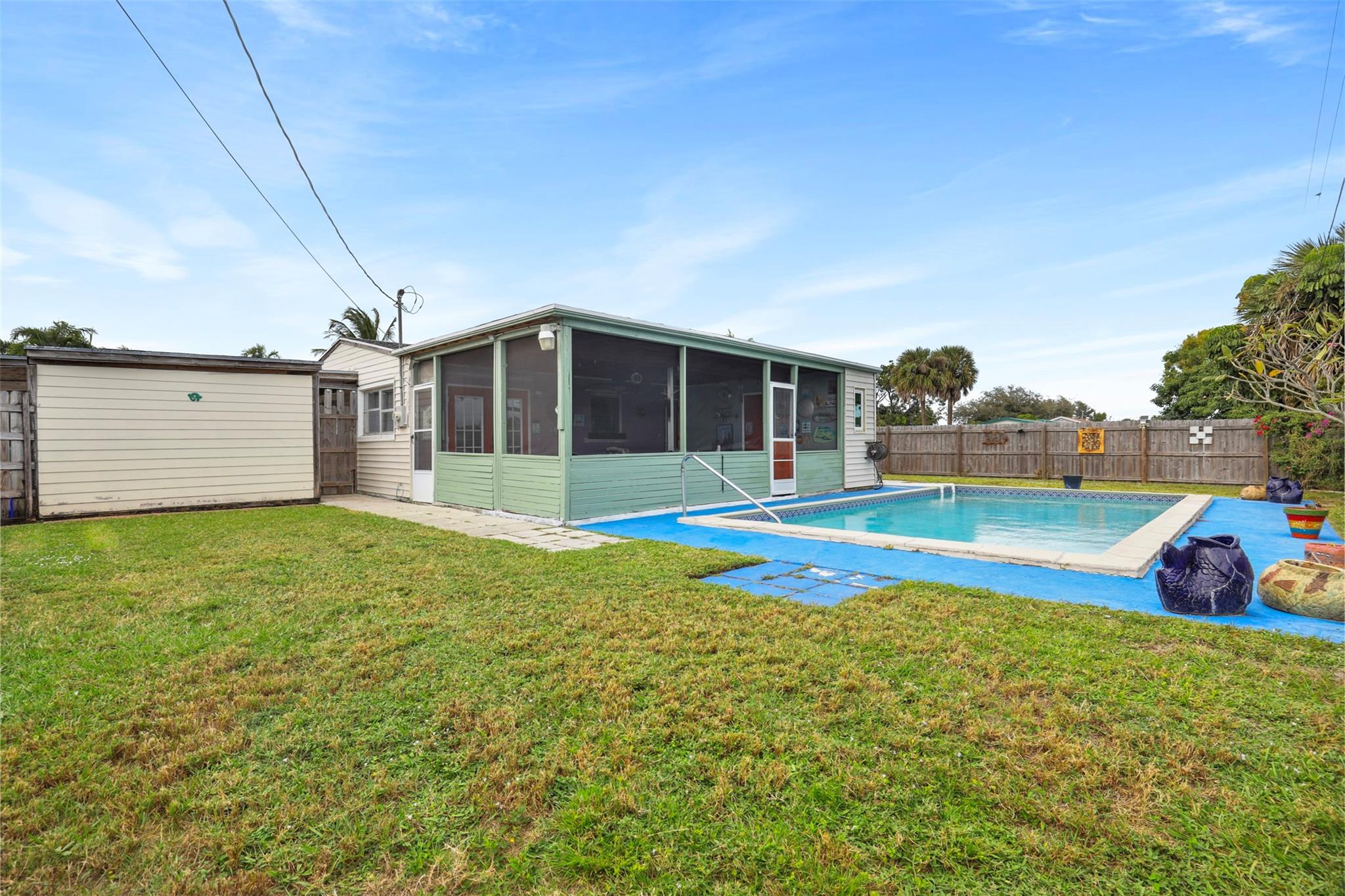 Palm Beach Square Unit 05 - Residential Lease