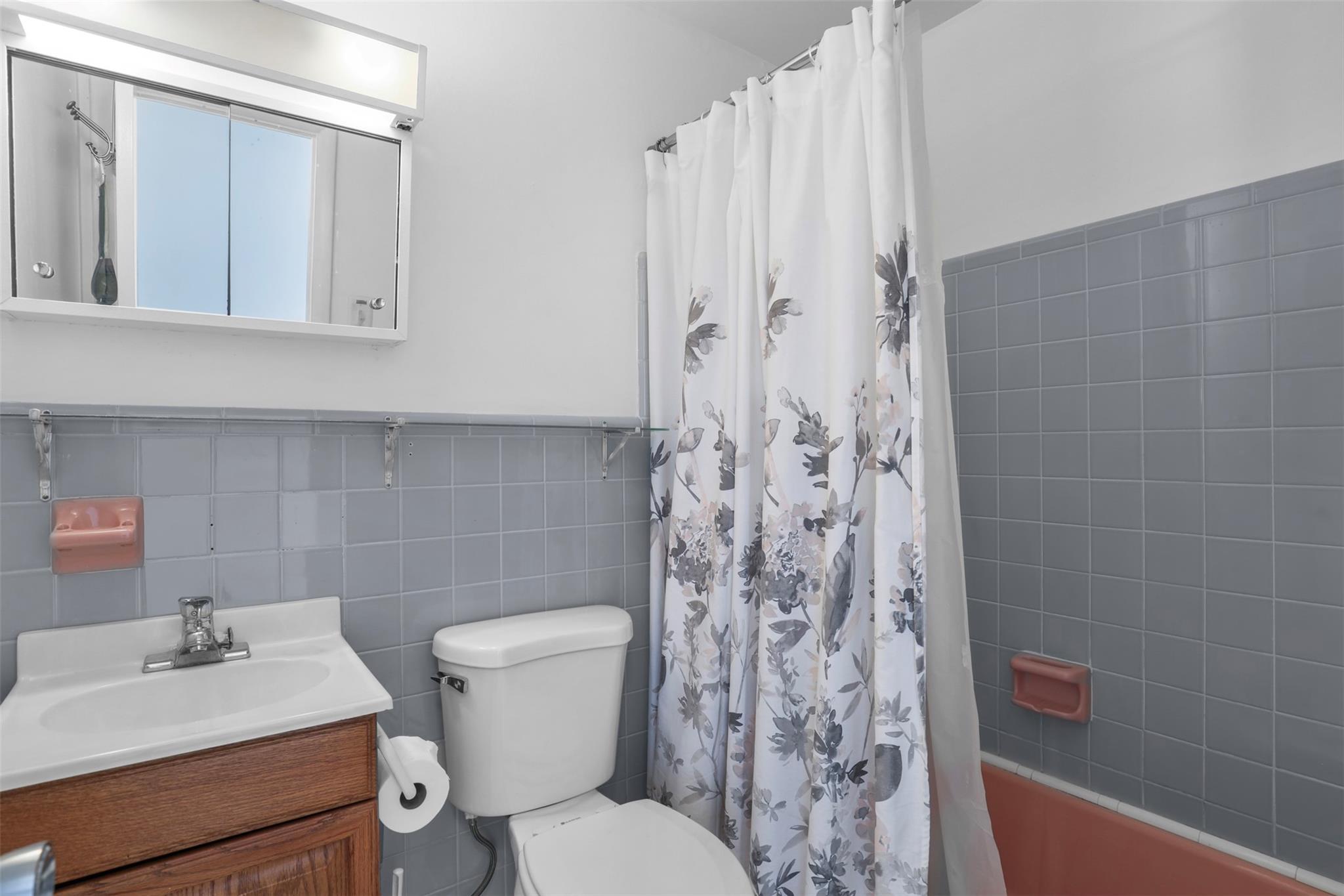 Palm Beach Square Unit 05 - Residential Lease