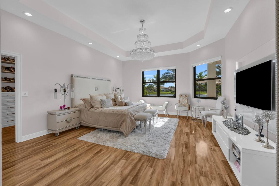 RIVERSTONE - Residential