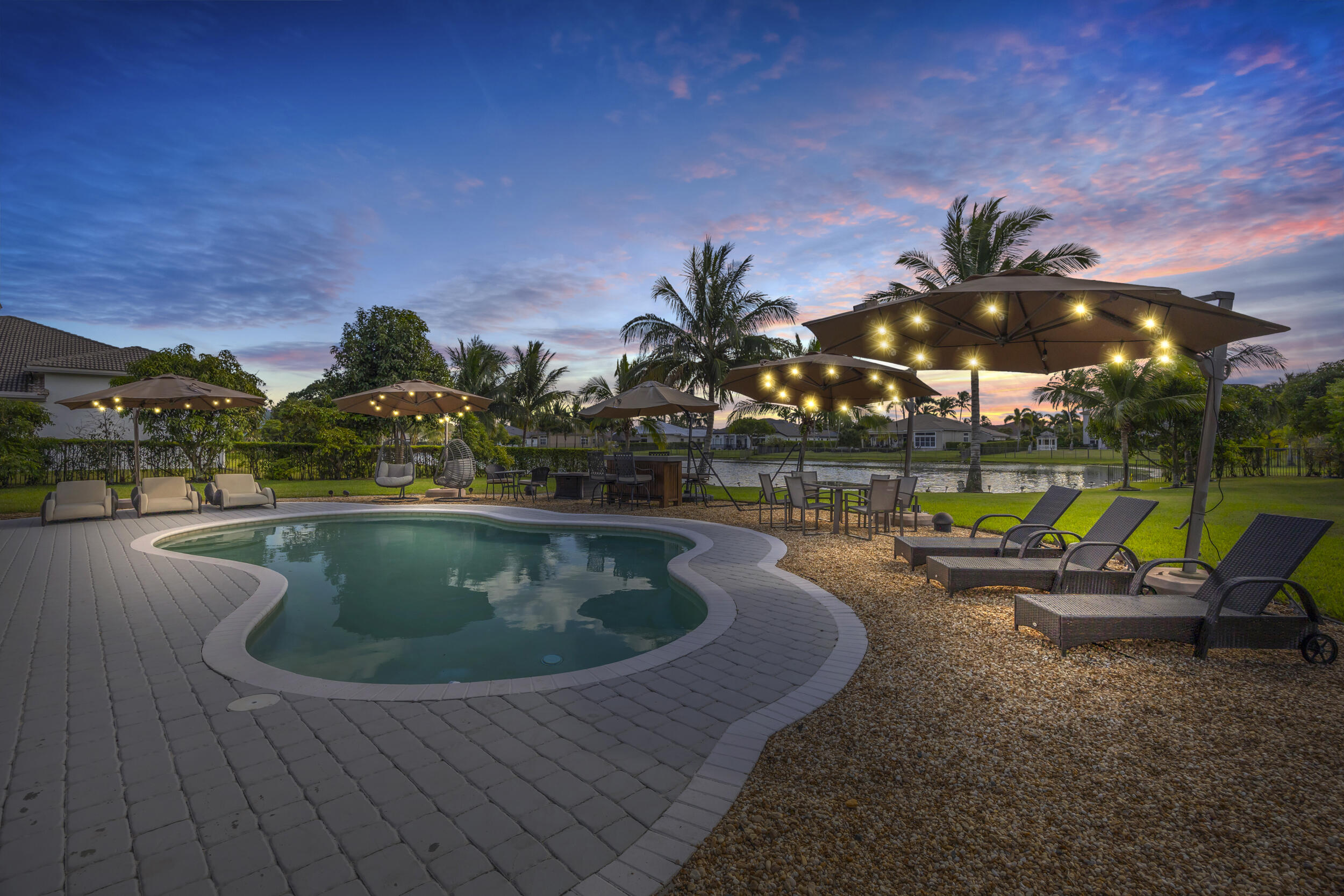 RIVERSTONE - Residential