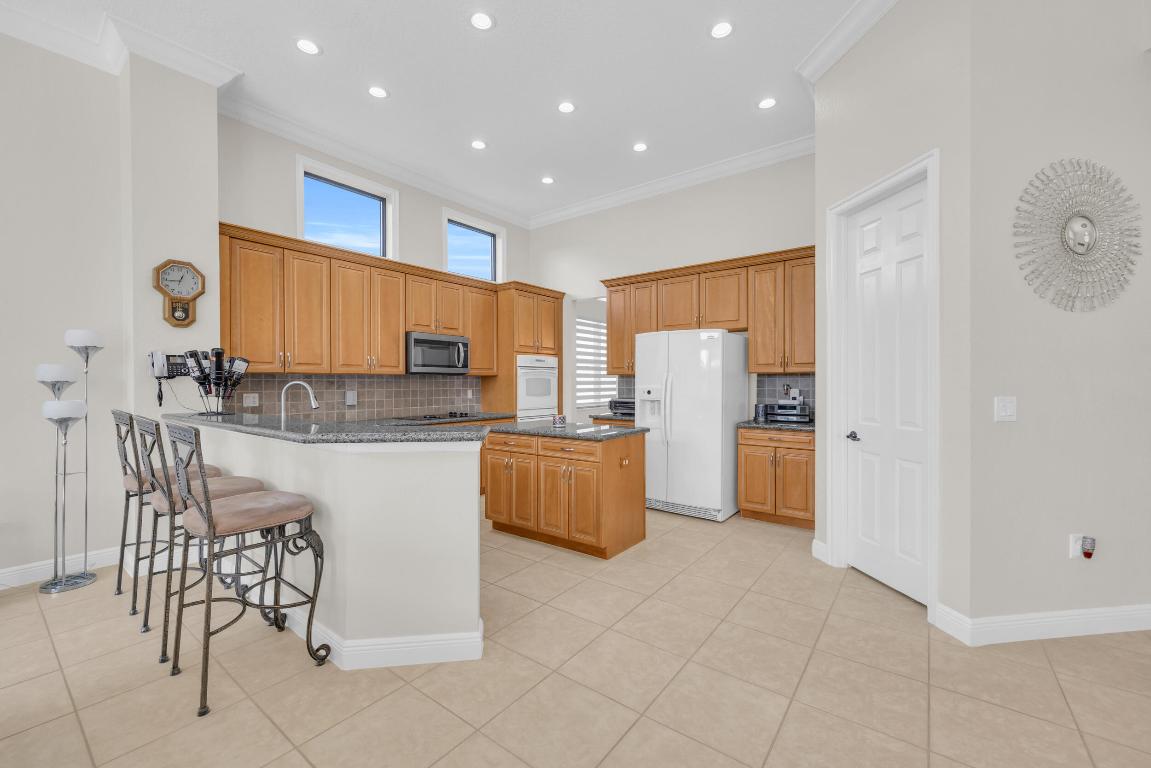 RIVERSTONE - Residential