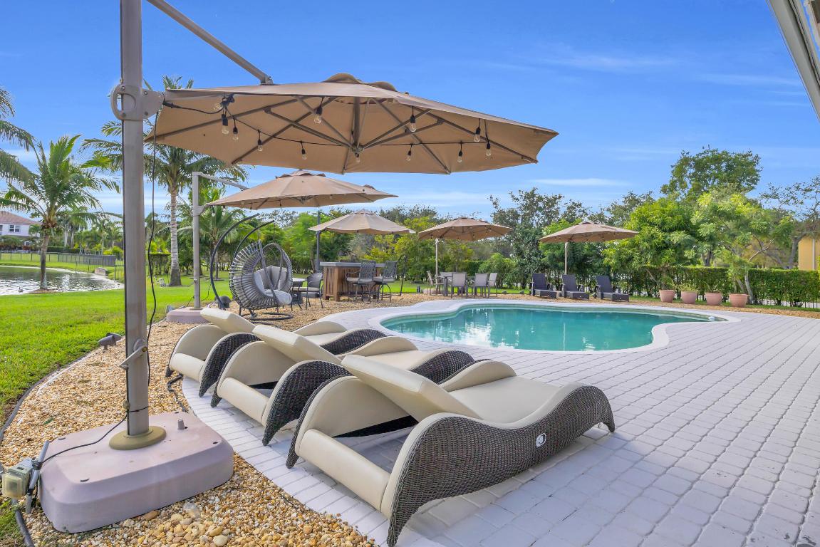 RIVERSTONE - Residential