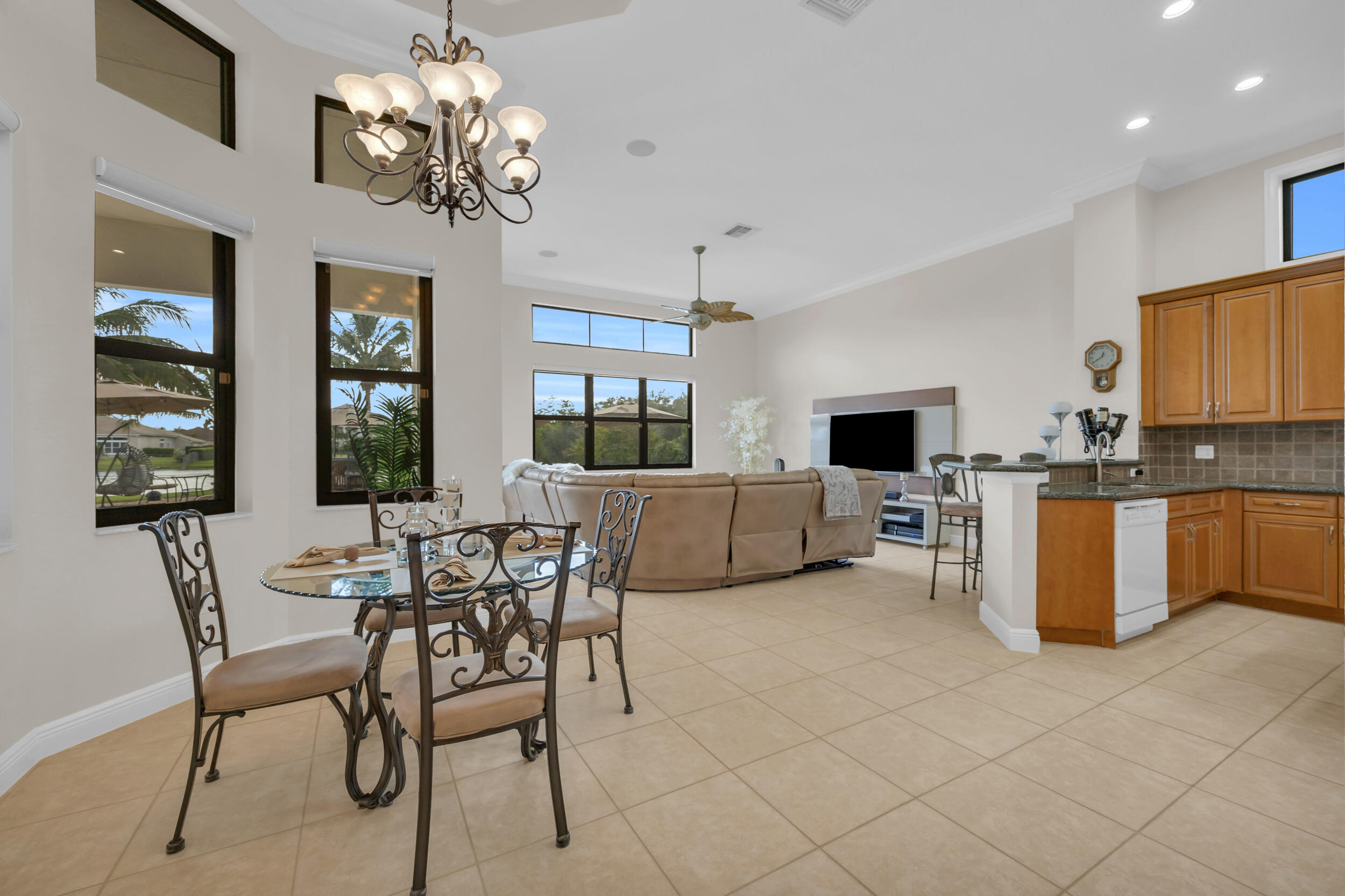 RIVERSTONE - Residential