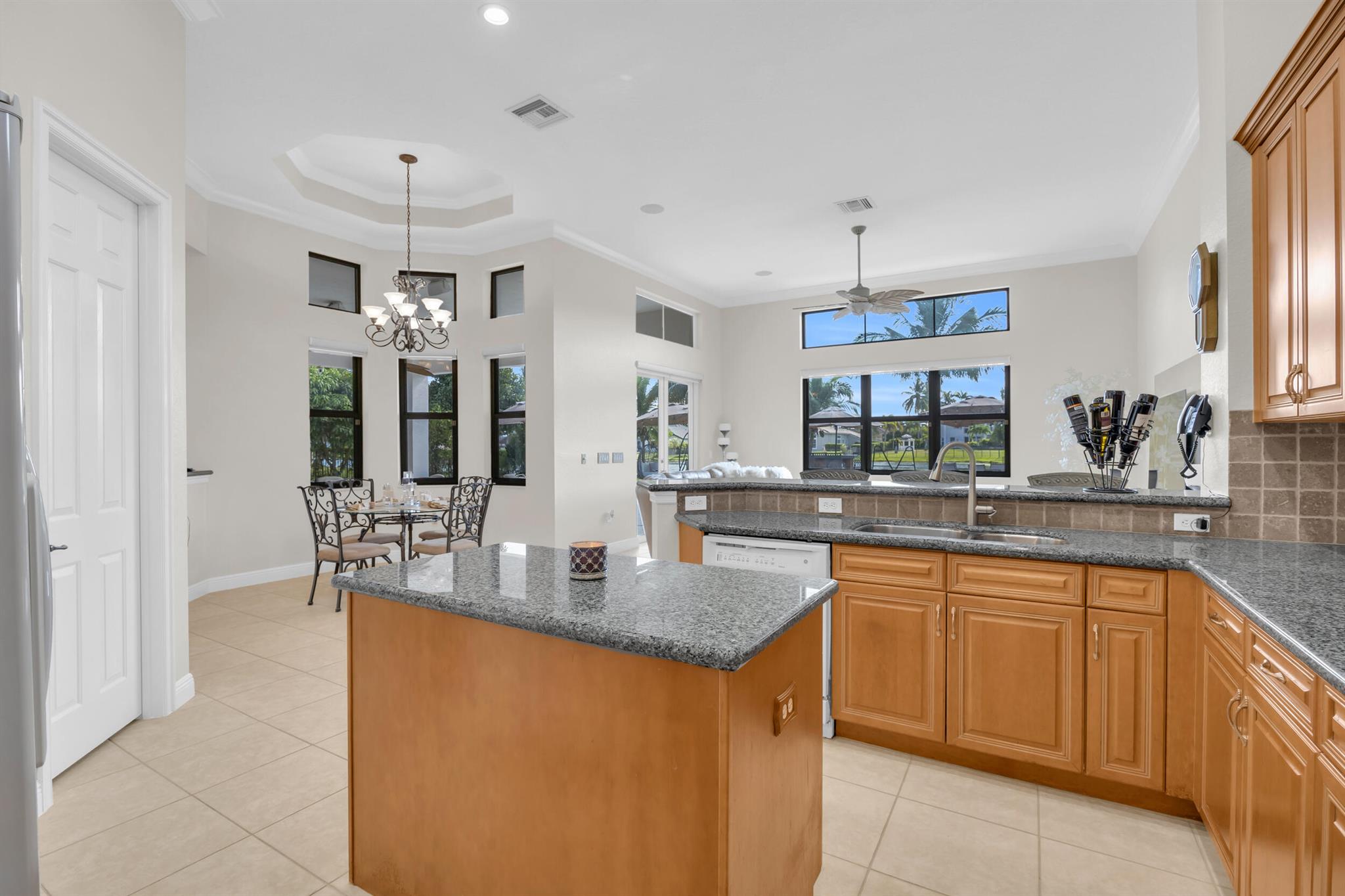 RIVERSTONE - Residential