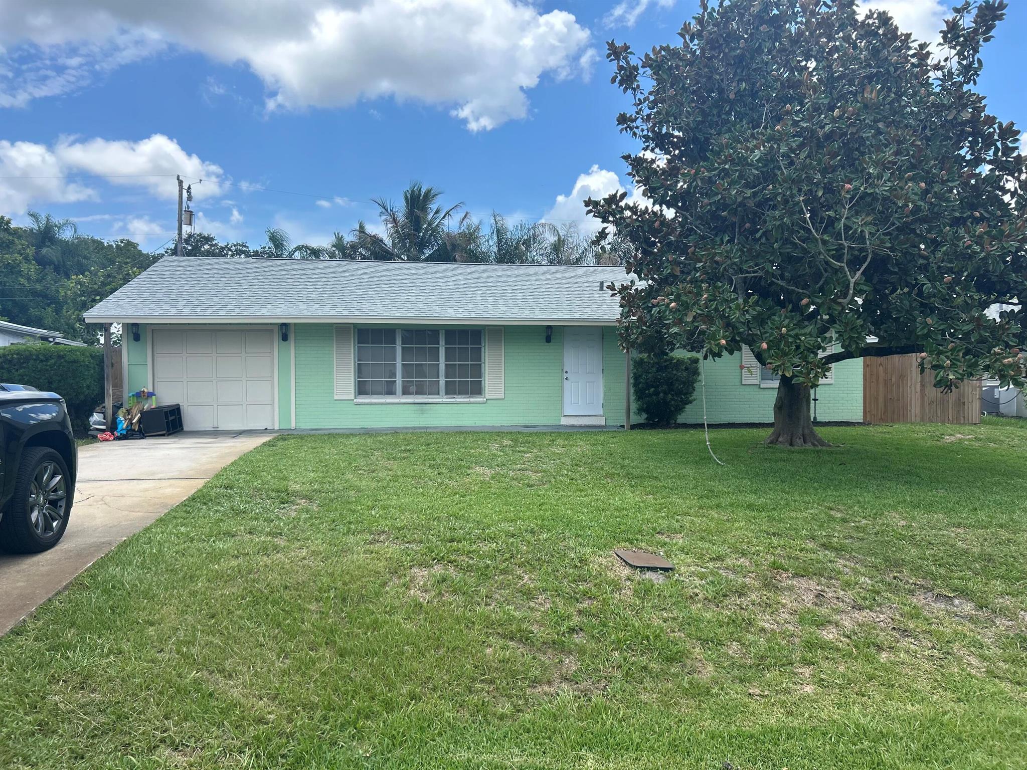 This 2-bedroom, 2-bath home is perfectly situated in the heart of Vero Beach. With 1,344 square feet, a spacious layout, 1-car garage, and no HOA, it offers both comfort and flexibility. Conveniently located near schools, shopping, dining, and the beach, it's an ideal rental for anyone seeking a quiet neighborhood with easy access to everything Vero Beach has to offer. Whether you're relocating or simply looking for a peaceful place to call home, this is a fantastic opportunity. Up to 2 dogs allowed under 70 lbs