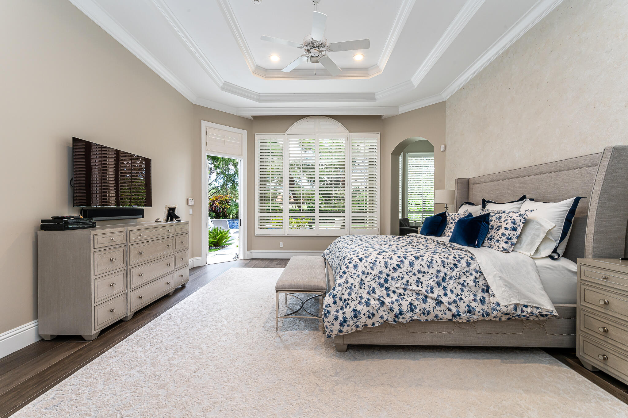 Mizner Country Club - Residential