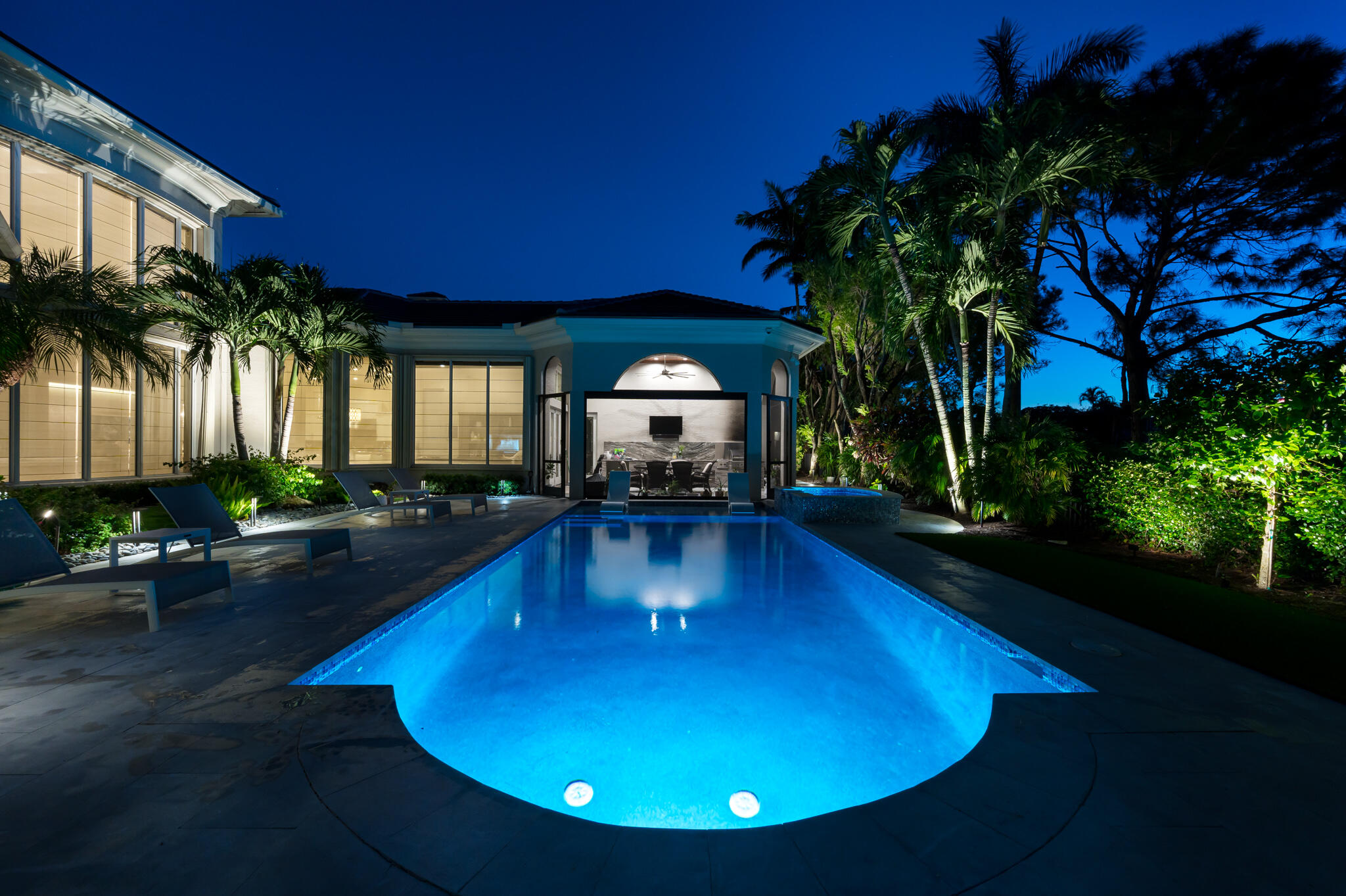 Mizner Country Club - Residential