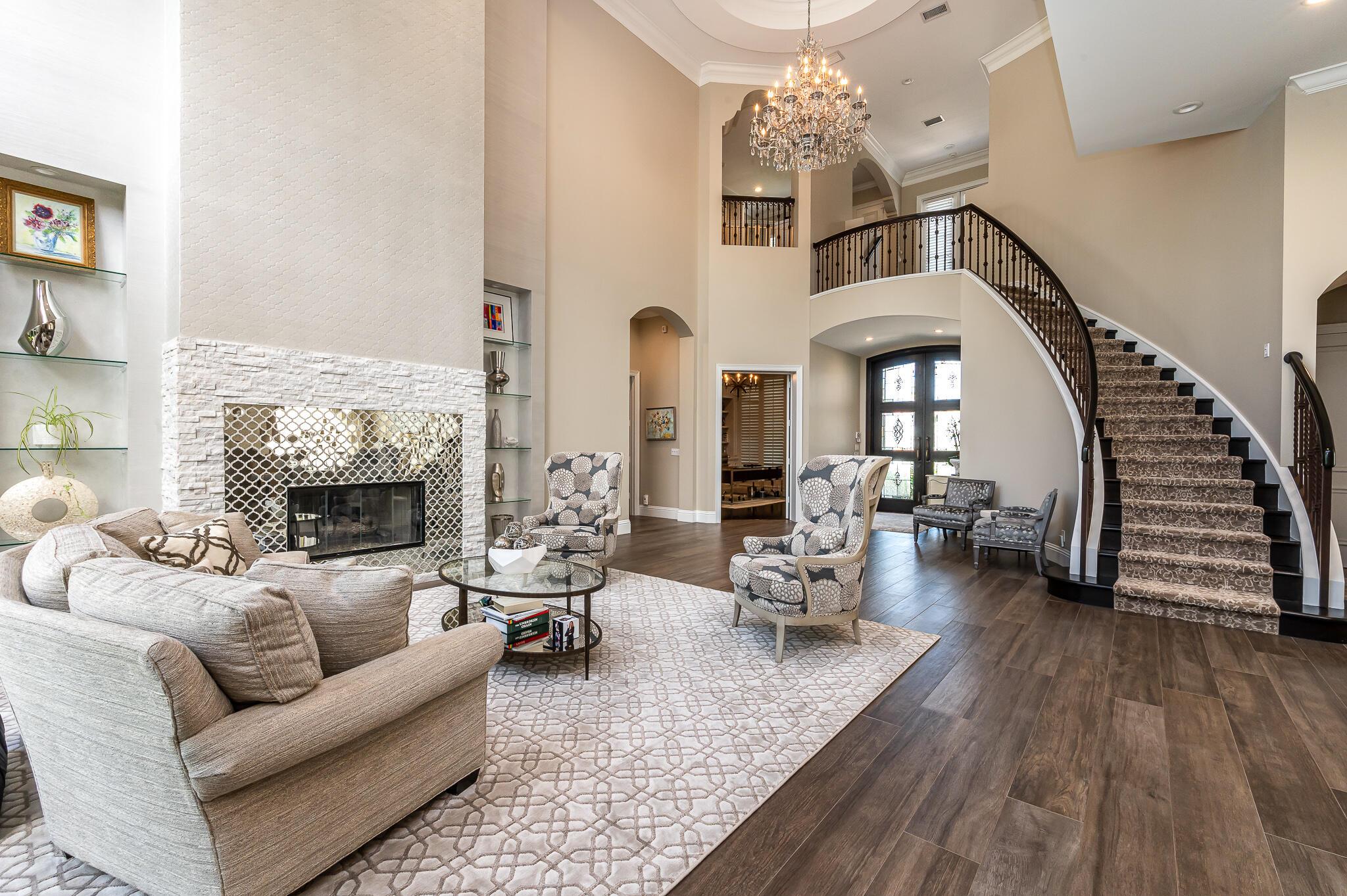 Mizner Country Club - Residential