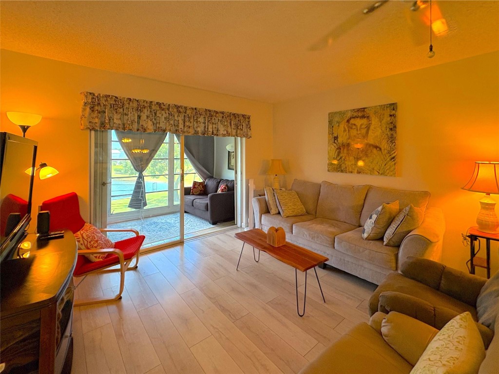 2800 W Golf Boulevard 228