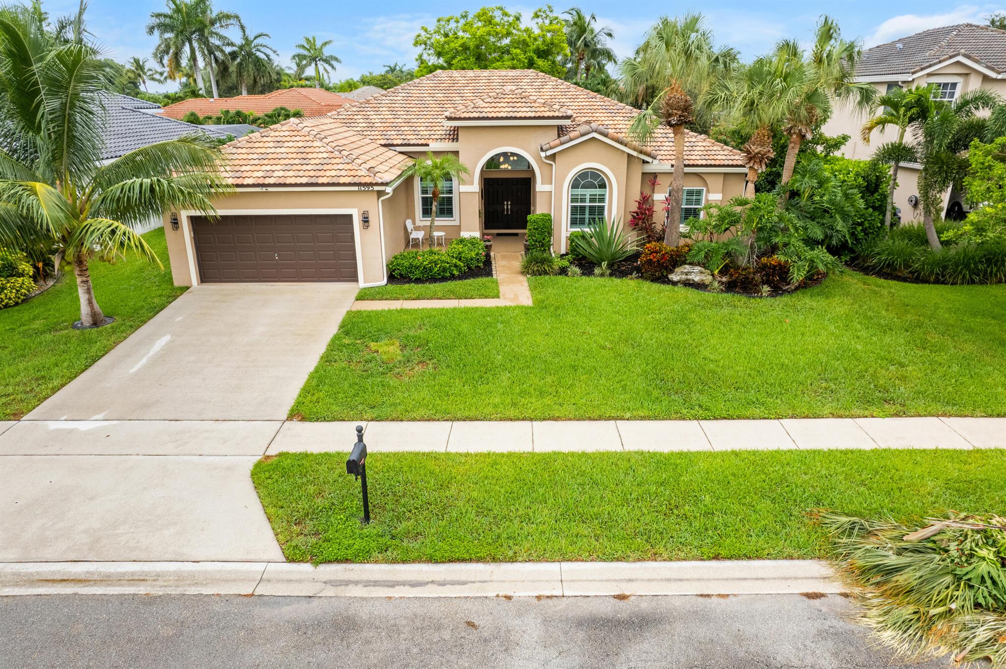 Properties 11595 Waterbend Court