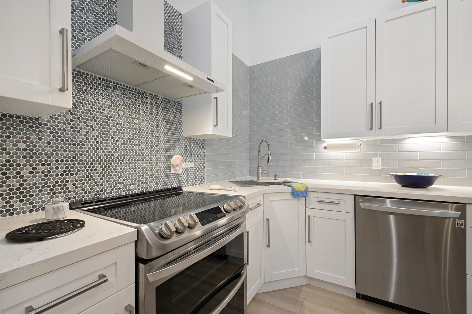 OCEANSIDE TERRACE CONDO - Residential Lease