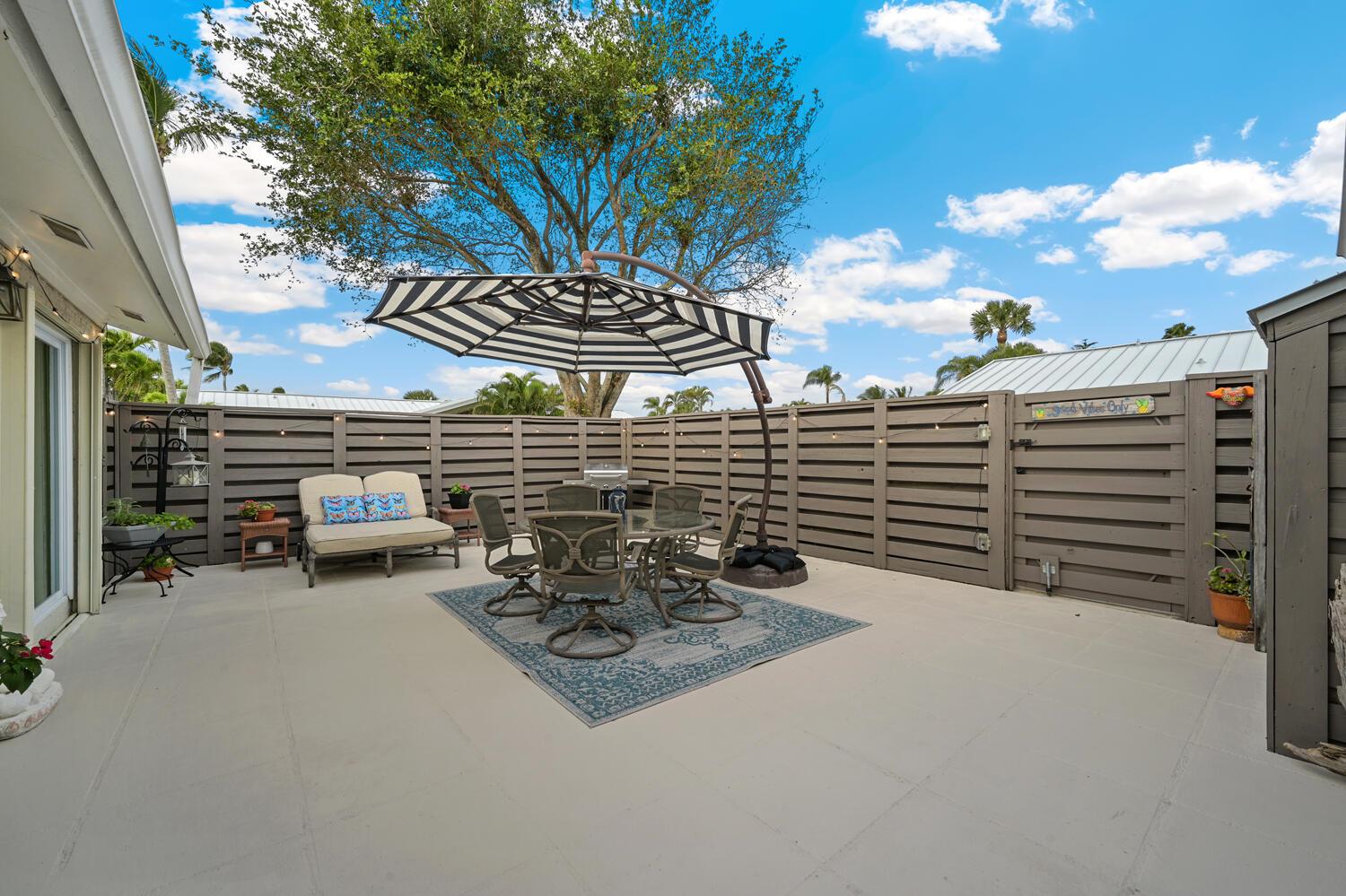 OCEANSIDE TERRACE CONDO - Residential Lease