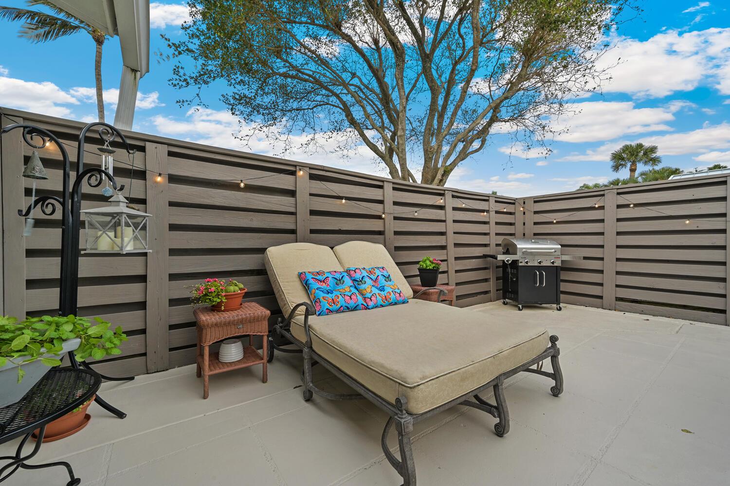 OCEANSIDE TERRACE CONDO - Residential Lease