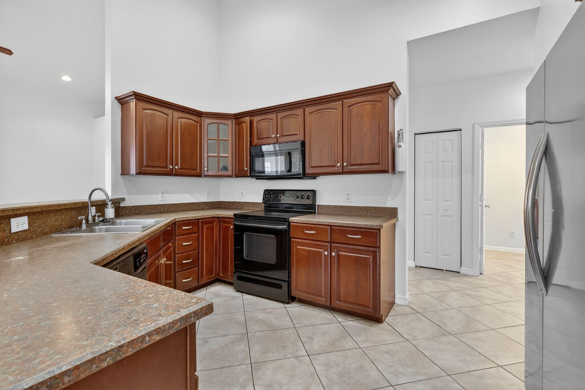 PORT ST LUCIE SECTION 33 - Residential