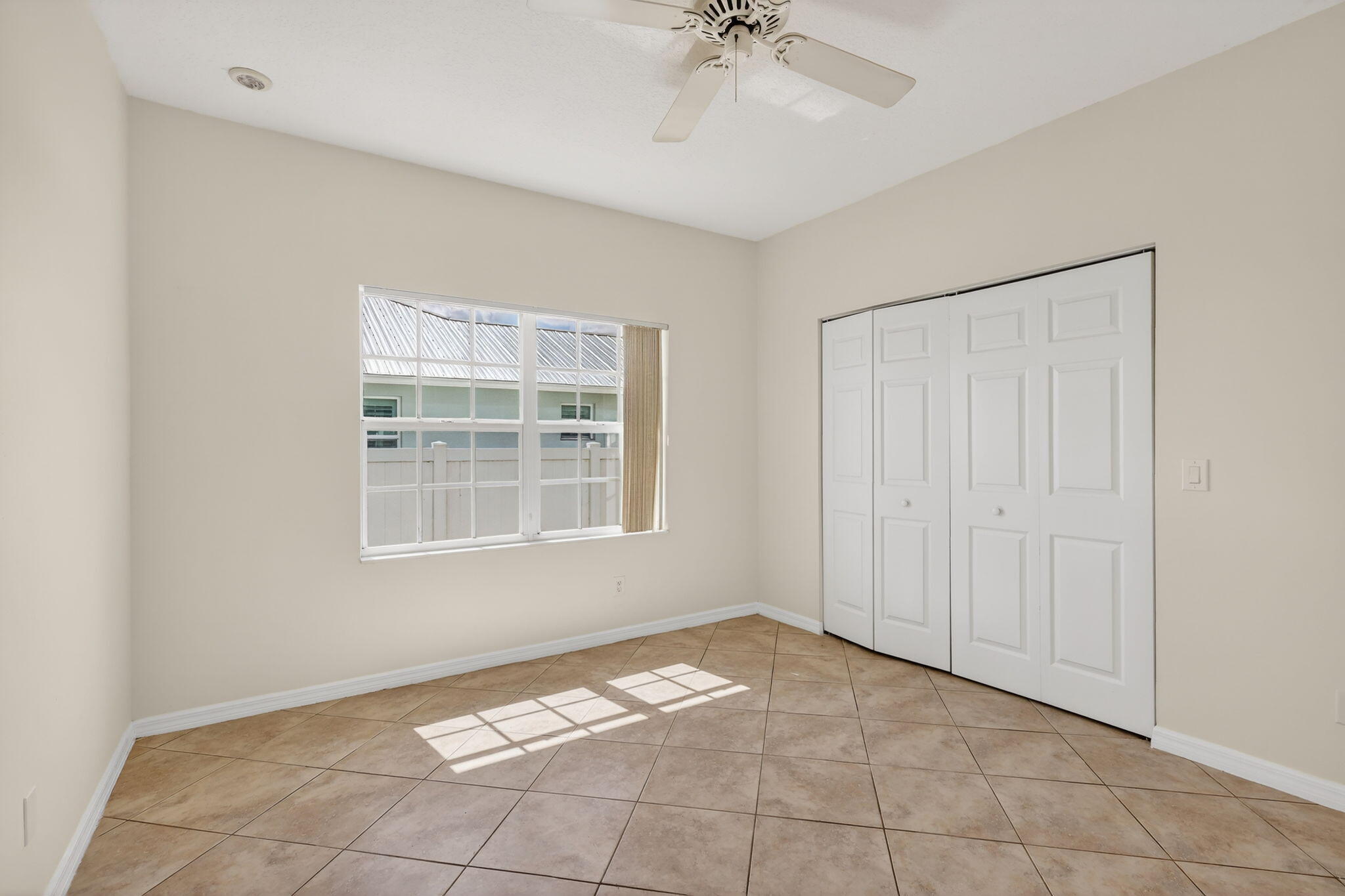 PORT ST LUCIE SECTION 33 - Residential