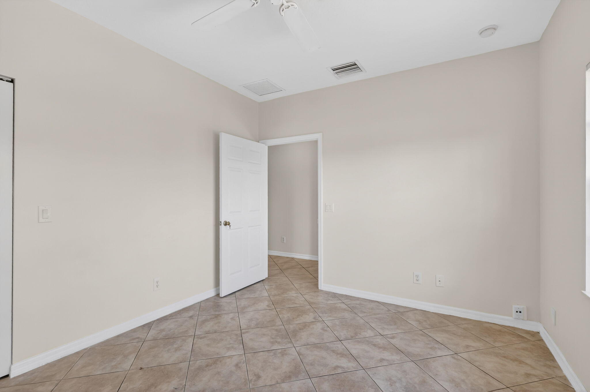 PORT ST LUCIE SECTION 33 - Residential