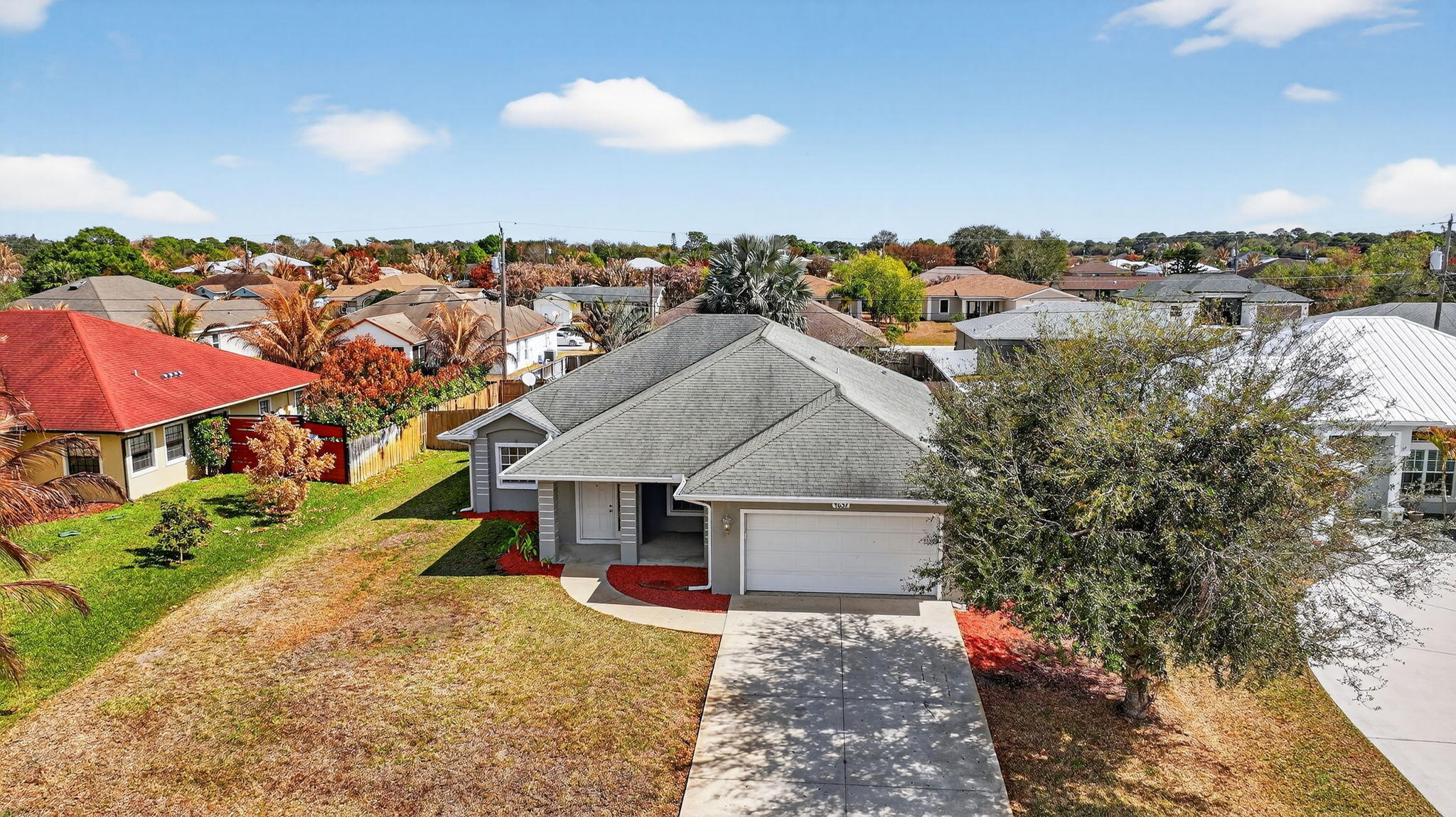 PORT ST LUCIE SECTION 33 - Residential