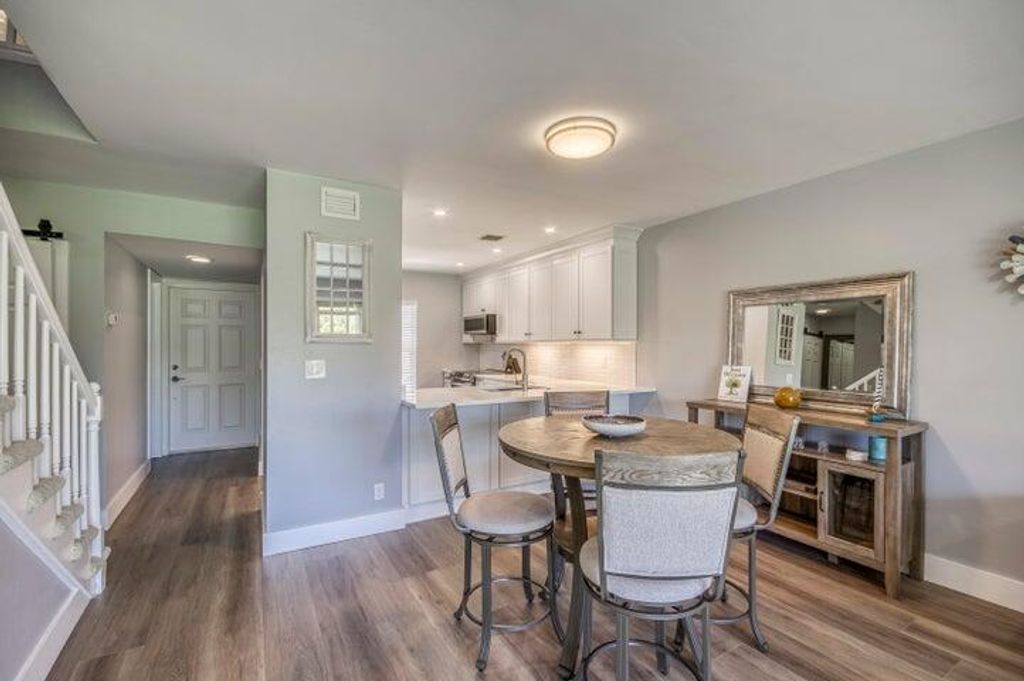 Photo of 9239 SE Riverfront Terrace #D, Jupiter, FL 33469 (MLS # R11128390)