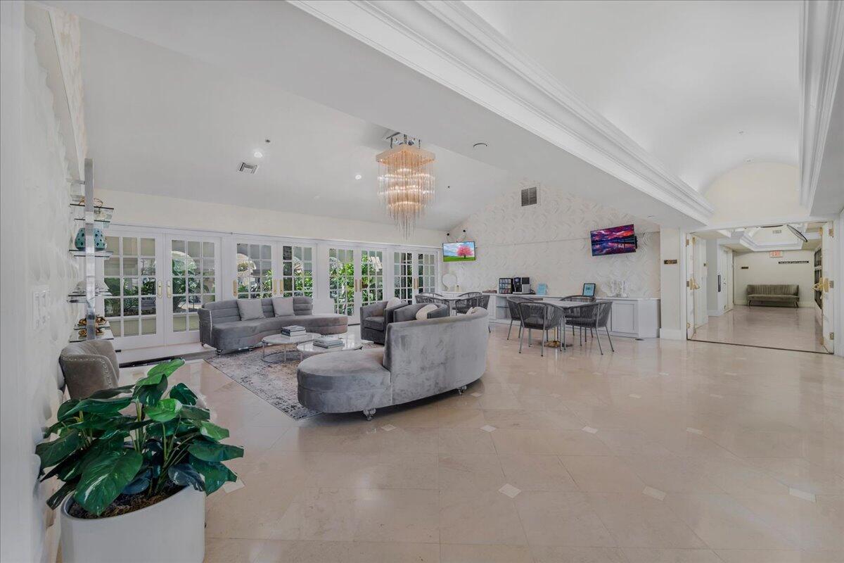 Santa Barbara - Residential