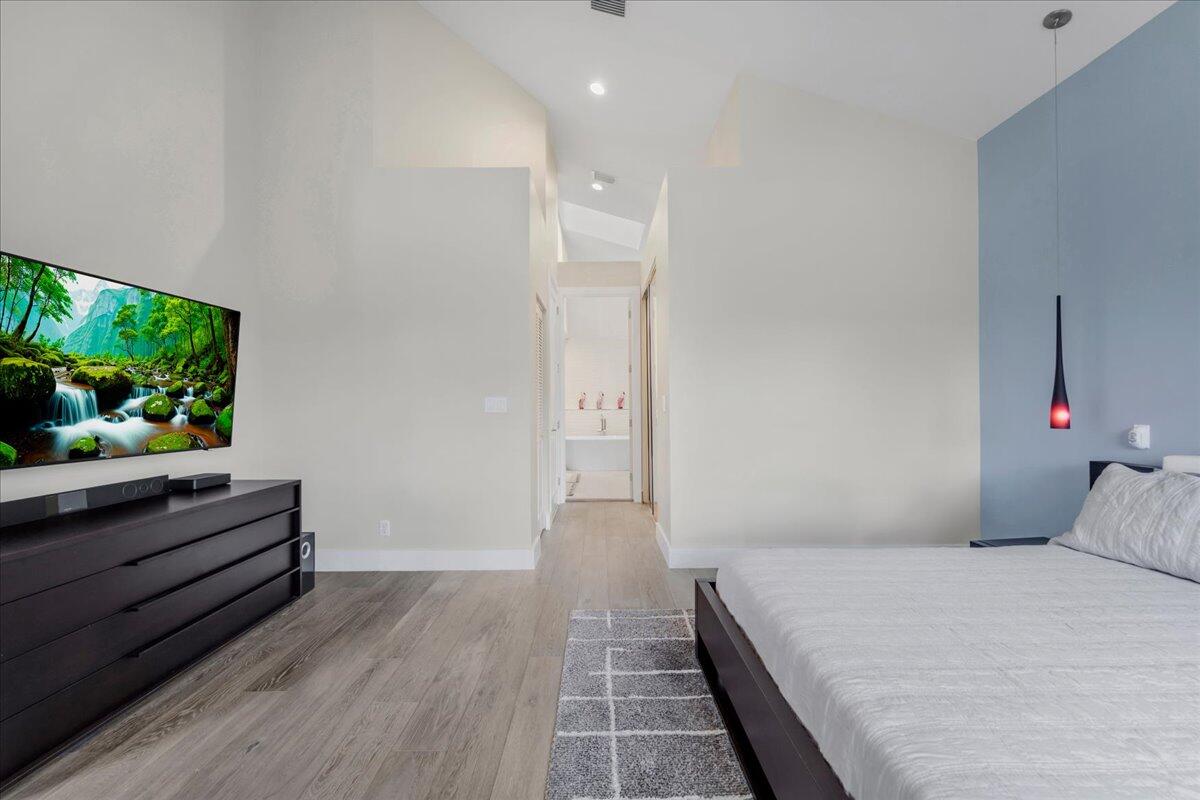 Santa Barbara - Residential