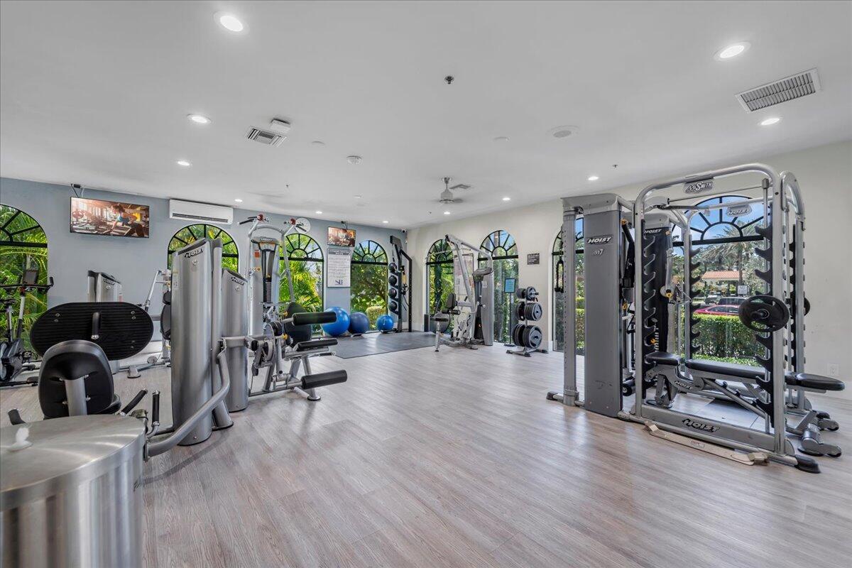 Santa Barbara - Residential