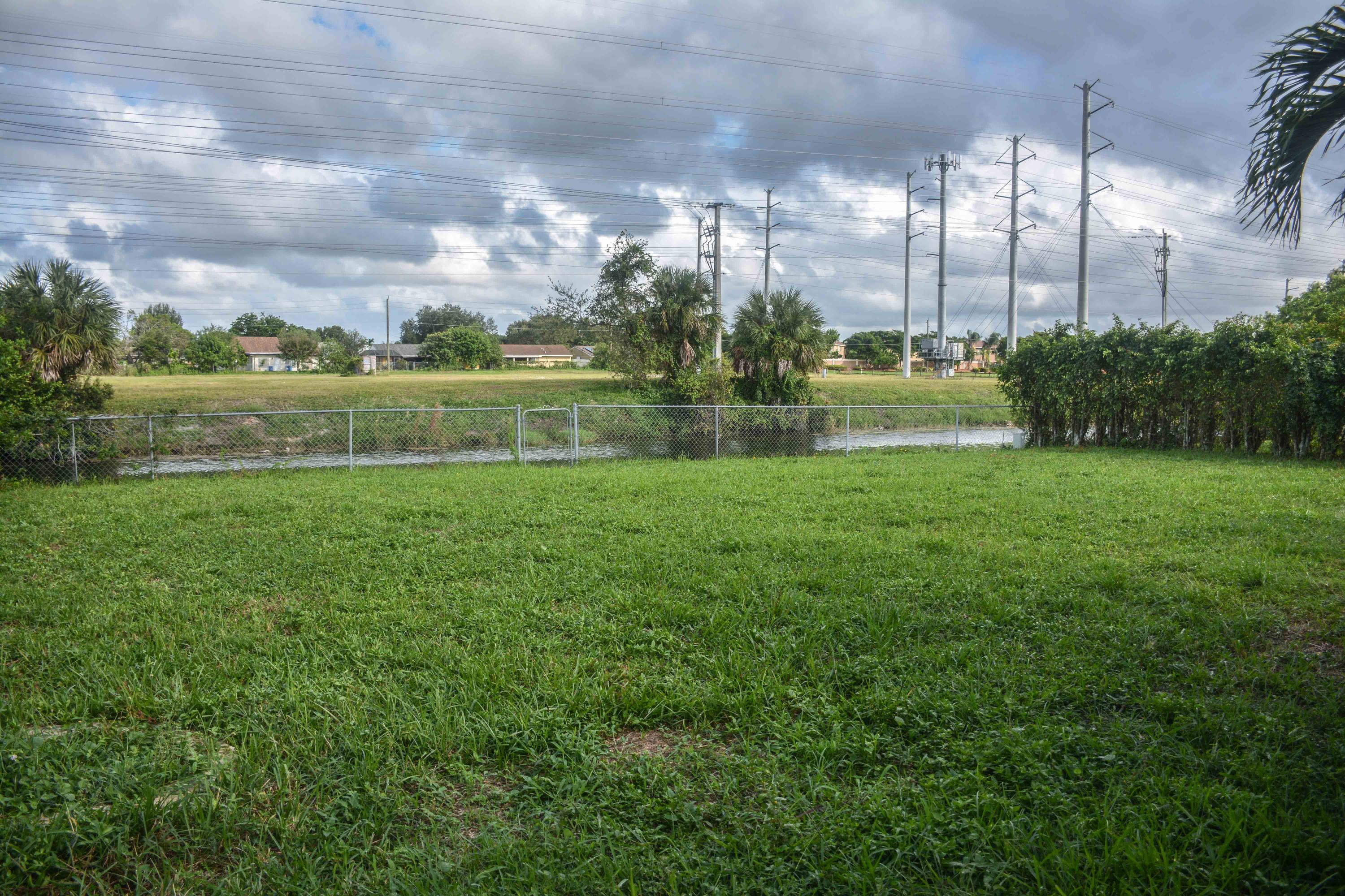 WILLOWS - Residential