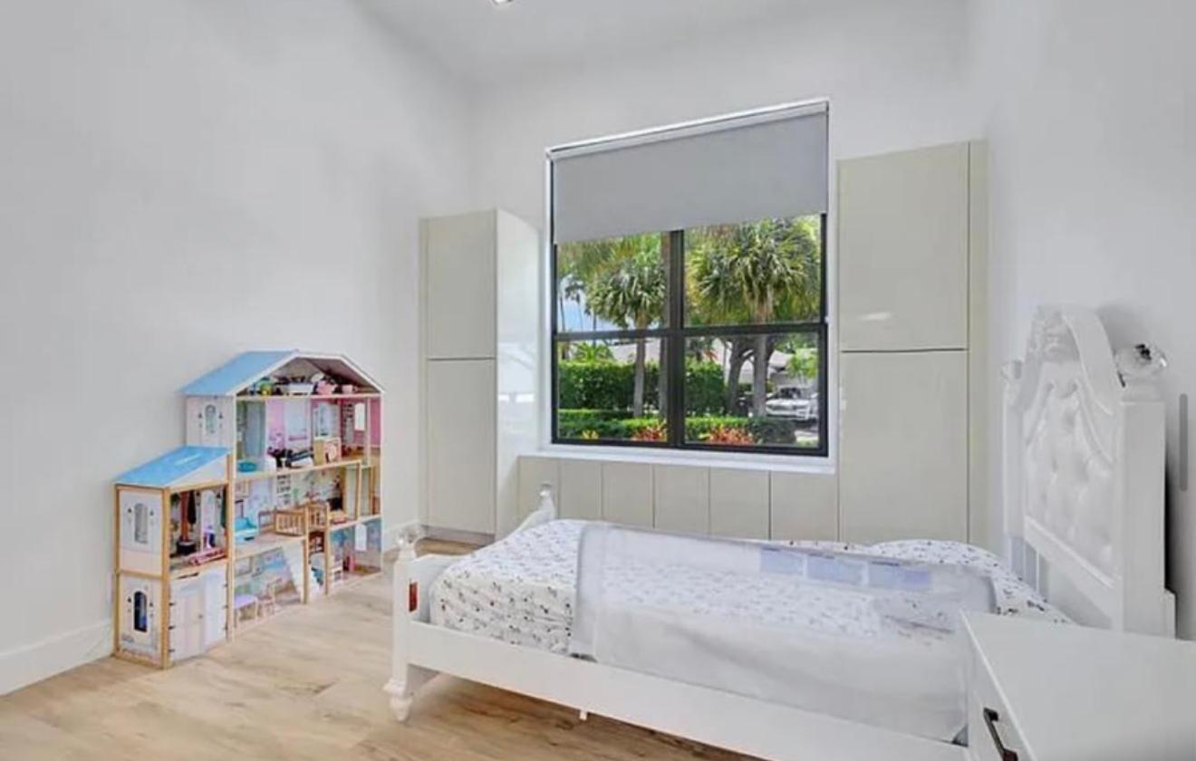 Broken Sound Country Club - Residential Lease