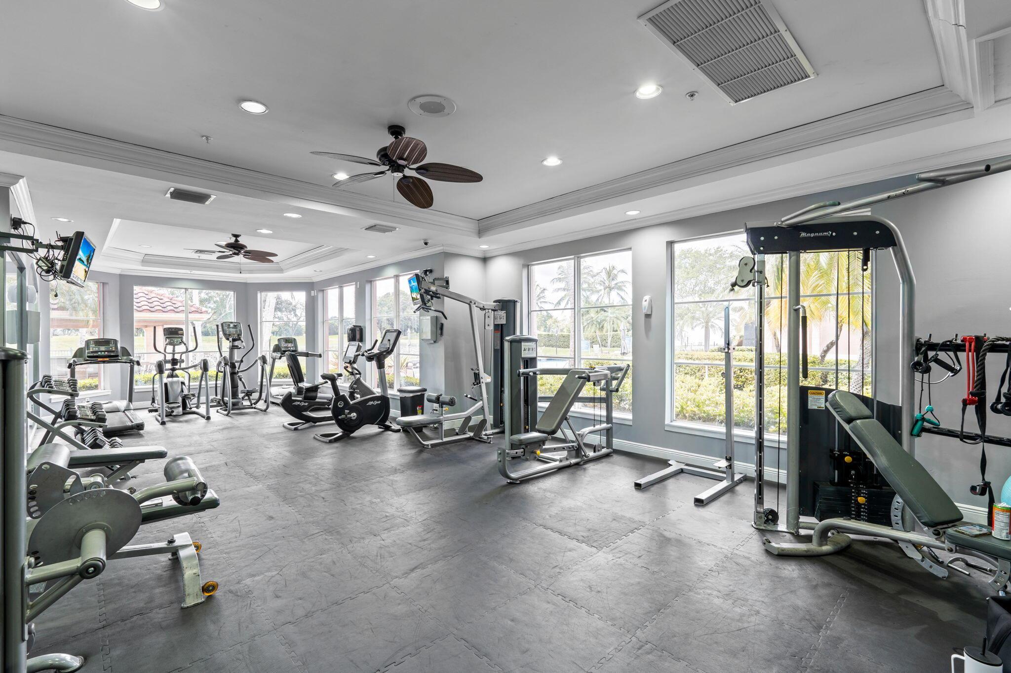 ST ANDREWS AT POLO CLUB C - Residential