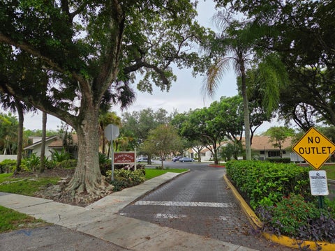 Tiny photo for 1001 NW 79th Avenue, Plantation, FL 33322 (MLS # B26076322)