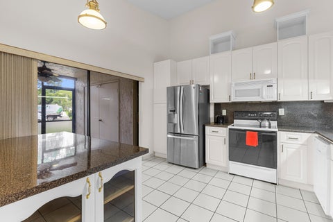 Tiny photo for 1001 NW 79th Avenue, Plantation, FL 33322 (MLS # B26076322)