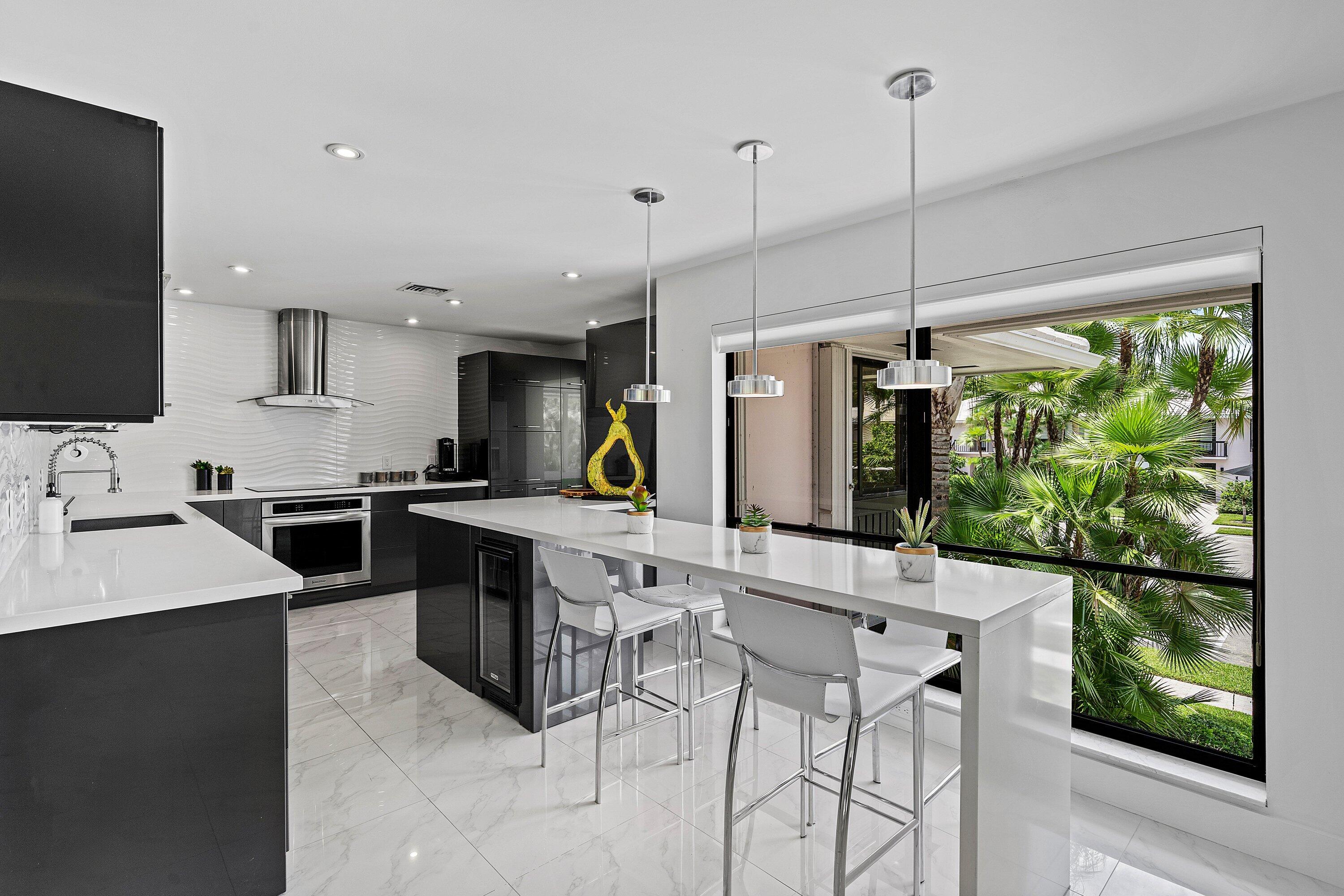 3808 Quail Ridge Drive N Blue Heron