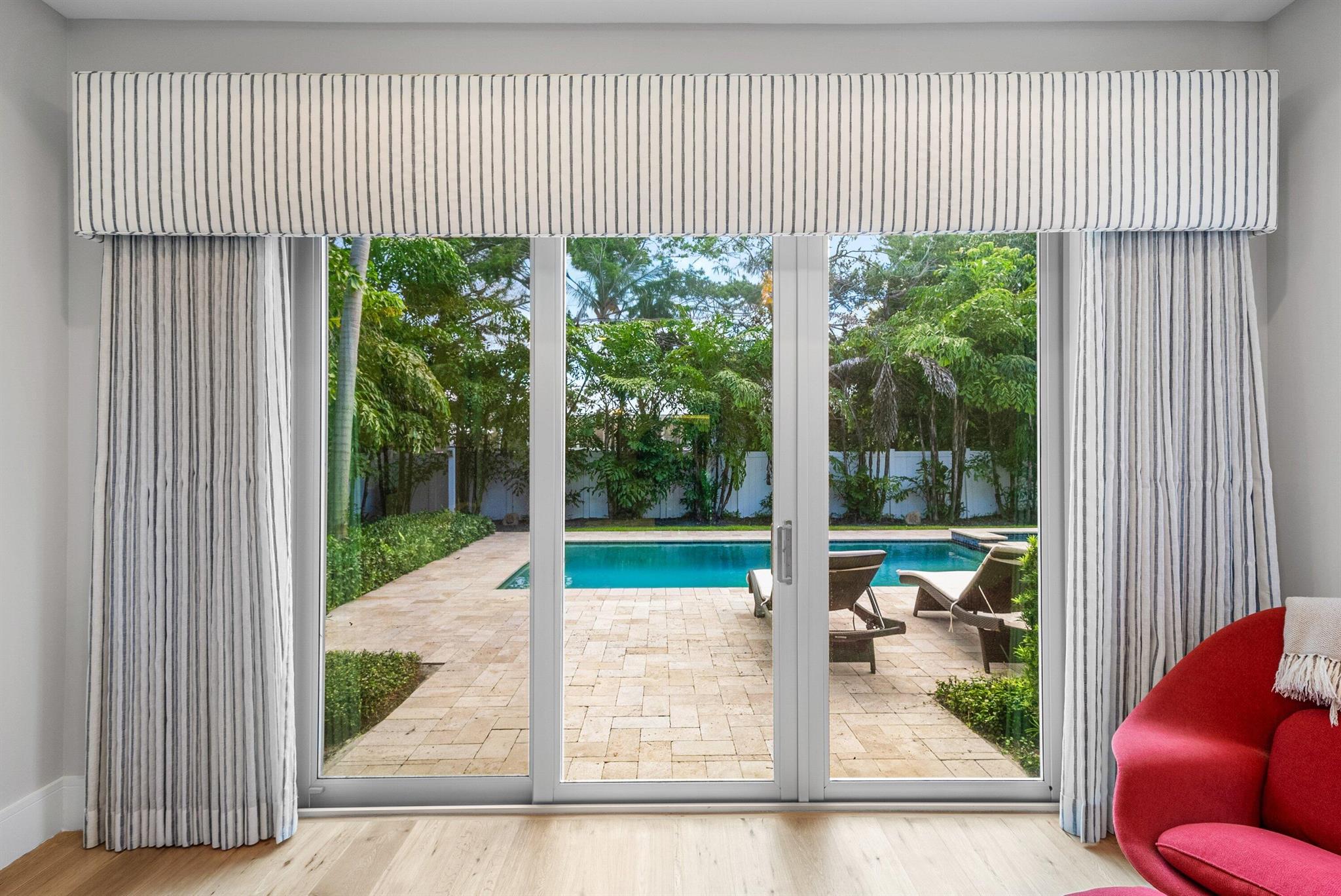 PINE VIEW ESTATES - Residential