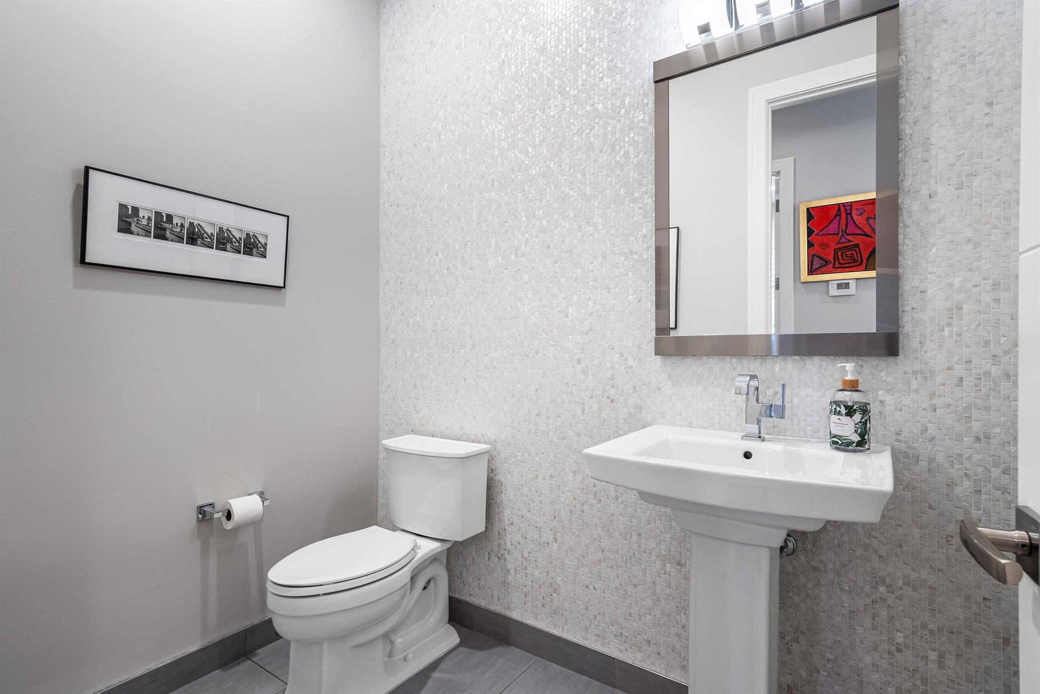 PINE VIEW ESTATES - Residential