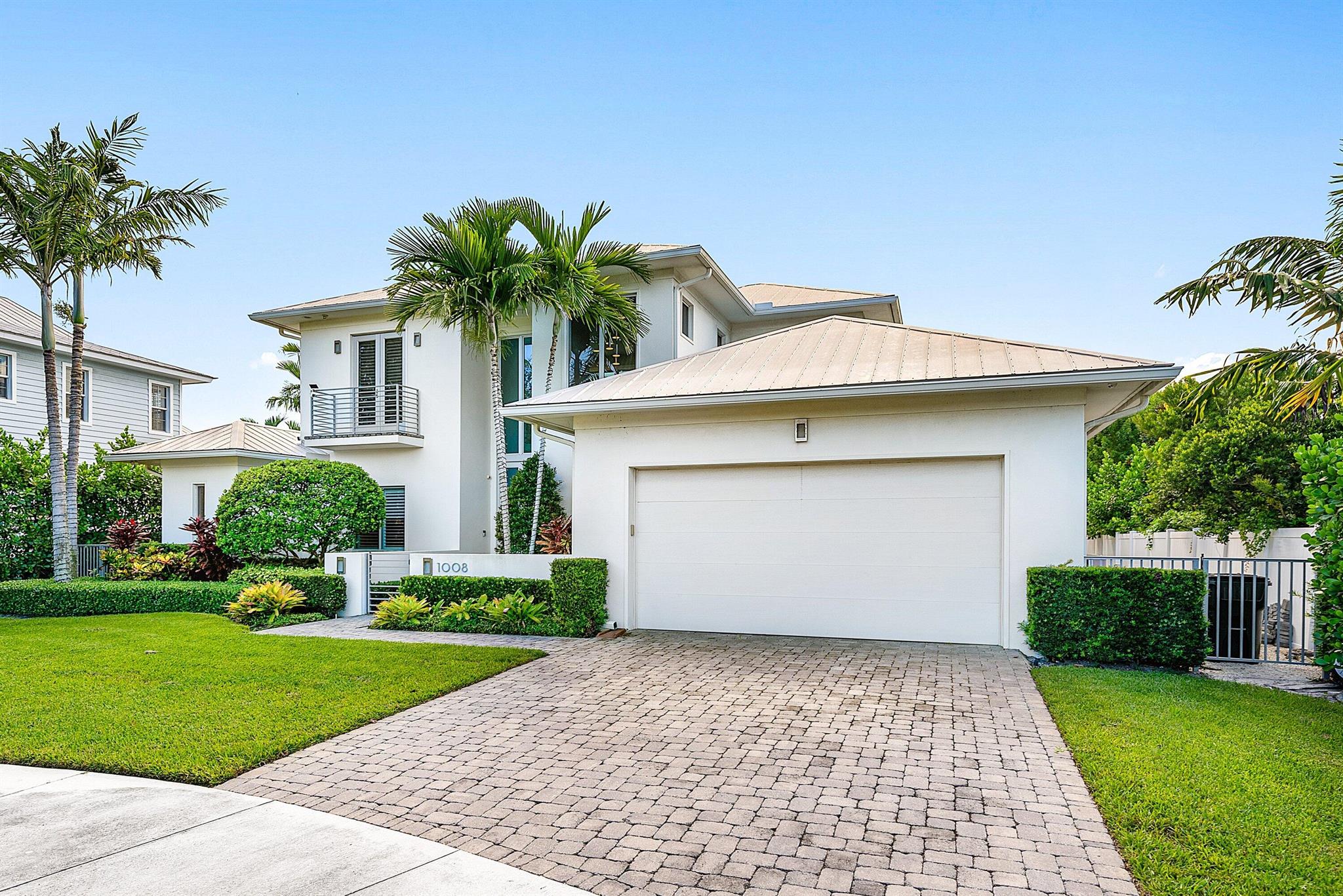 PINE VIEW ESTATES - Residential