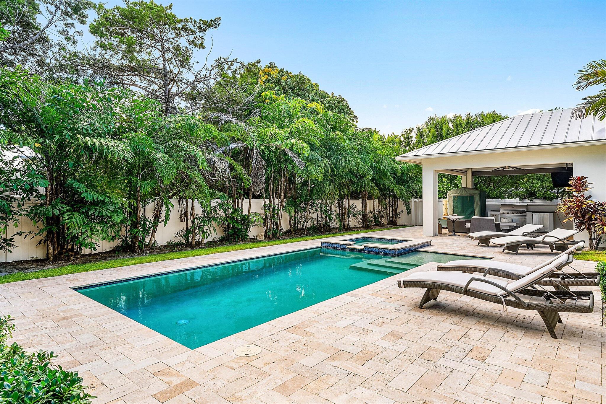 PINE VIEW ESTATES - Residential