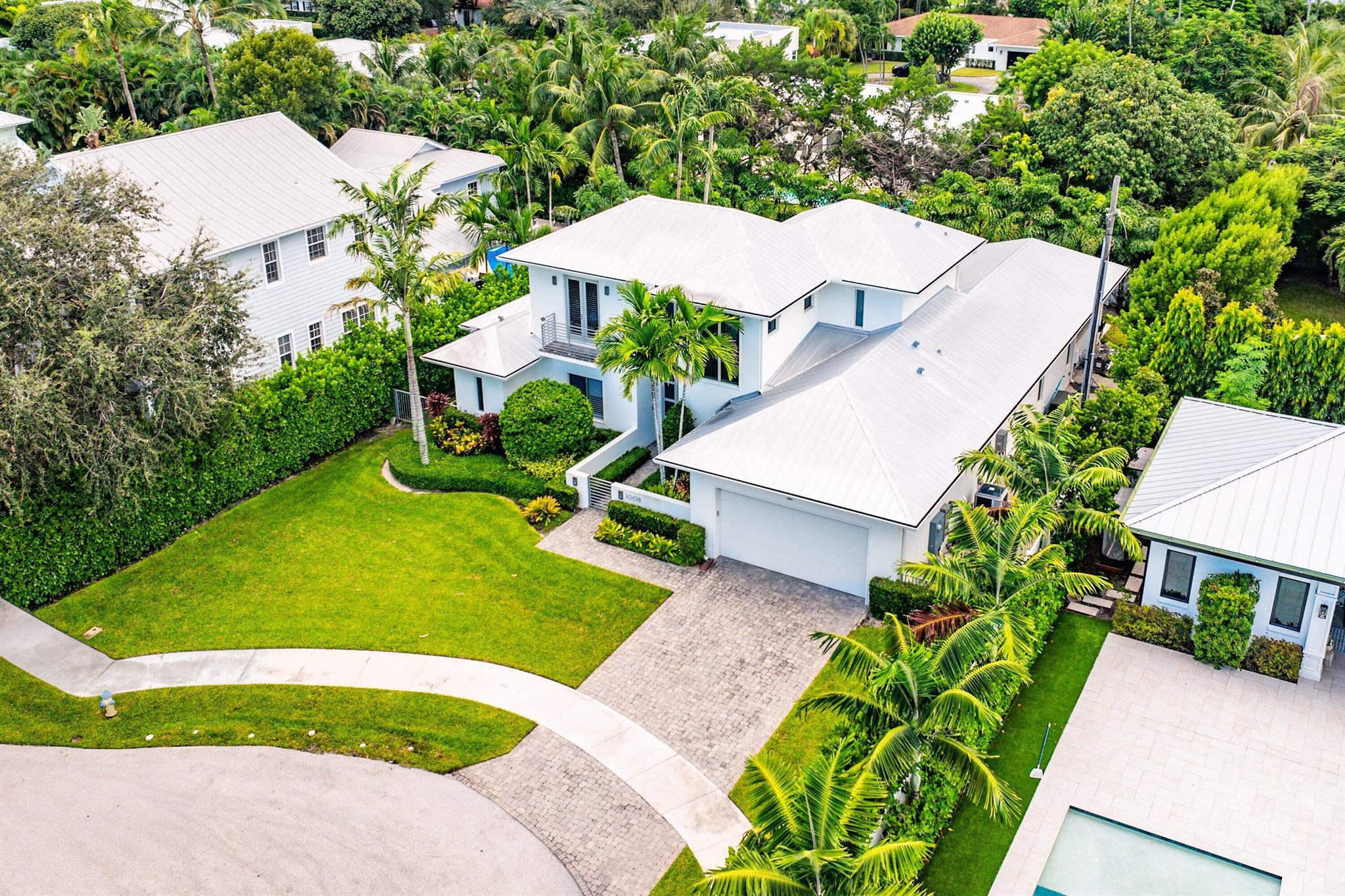 PINE VIEW ESTATES - Residential