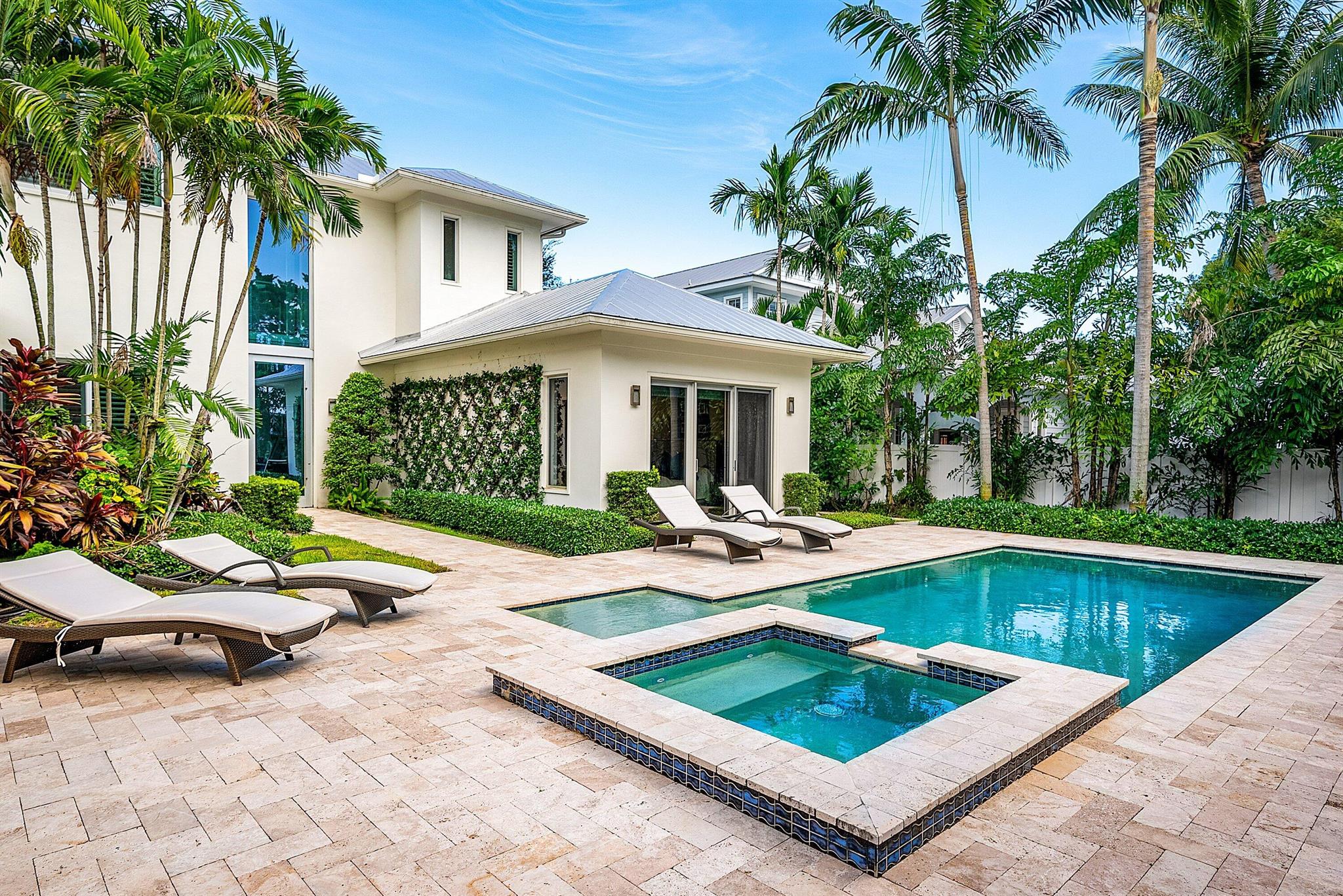 PINE VIEW ESTATES - Residential