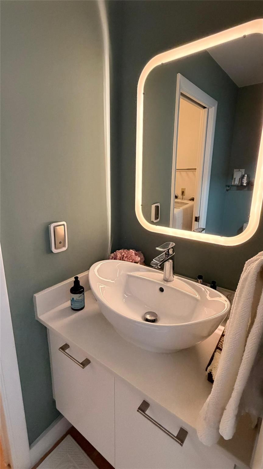 BOCA TIERRA 1ST SEC - Residential Lease