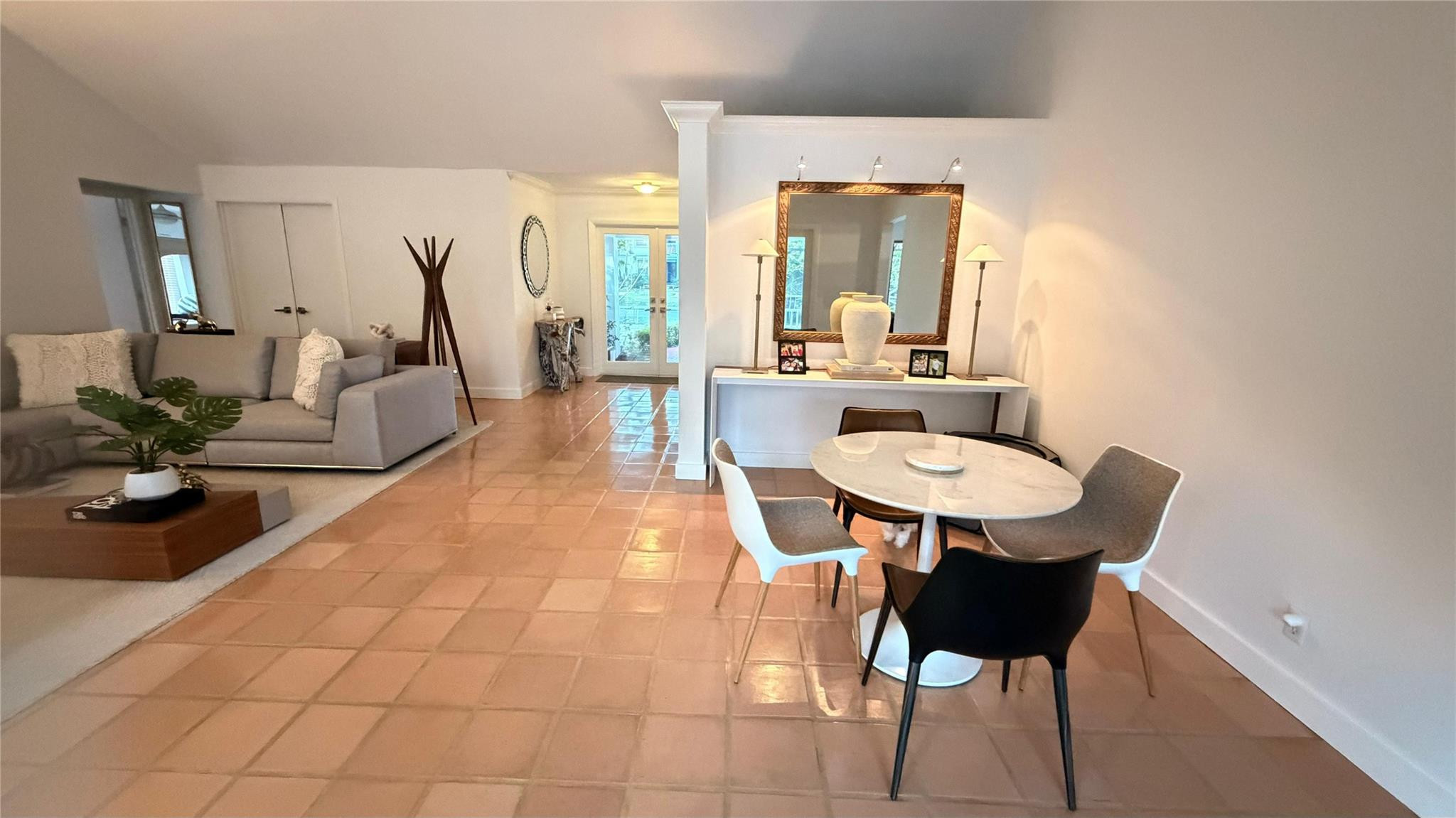 BOCA TIERRA 1ST SEC - Residential Lease