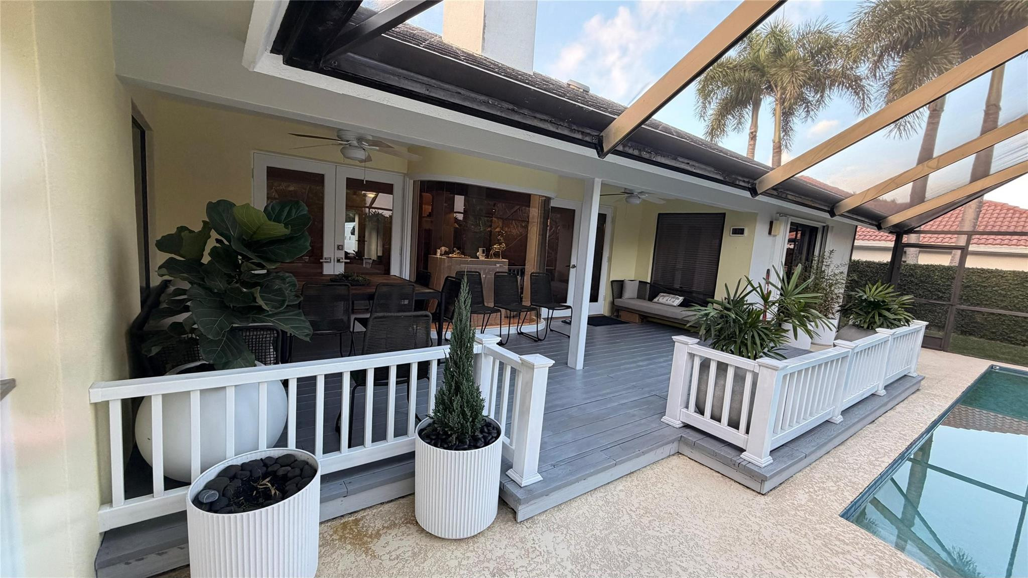 BOCA TIERRA 1ST SEC - Residential Lease