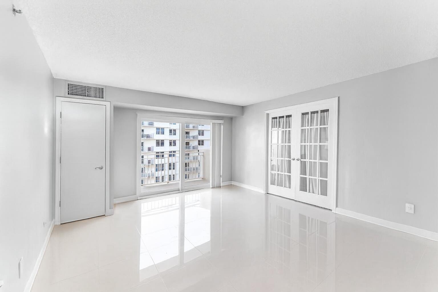AMBASSADORS V NORTH CONDO - Residential Lease