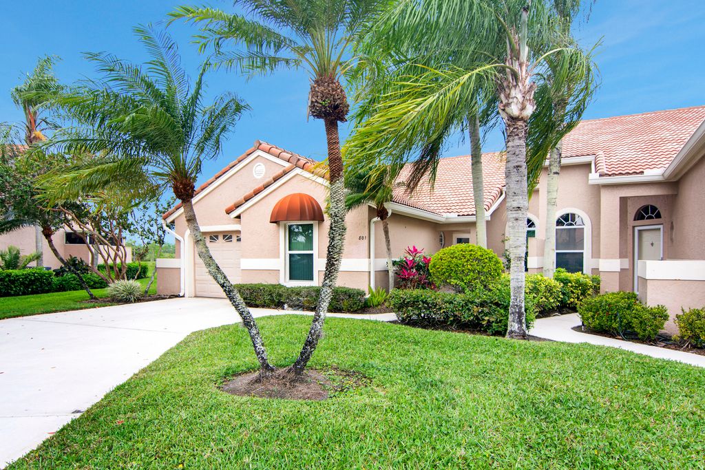 Photo of 801 Sabal Palm Lane, Palm Beach Gardens, FL 33418 (MLS # B26009851)