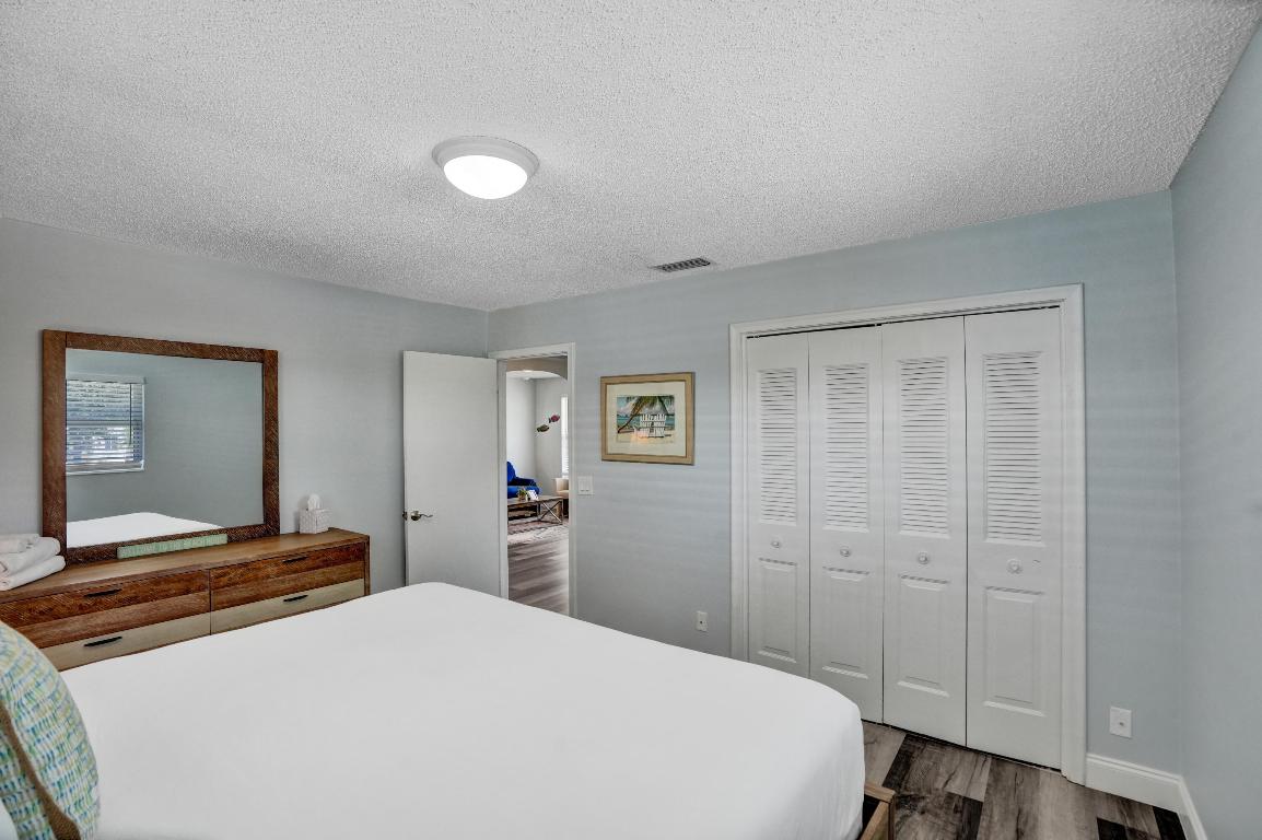 DEL IDA PARK - Residential Lease