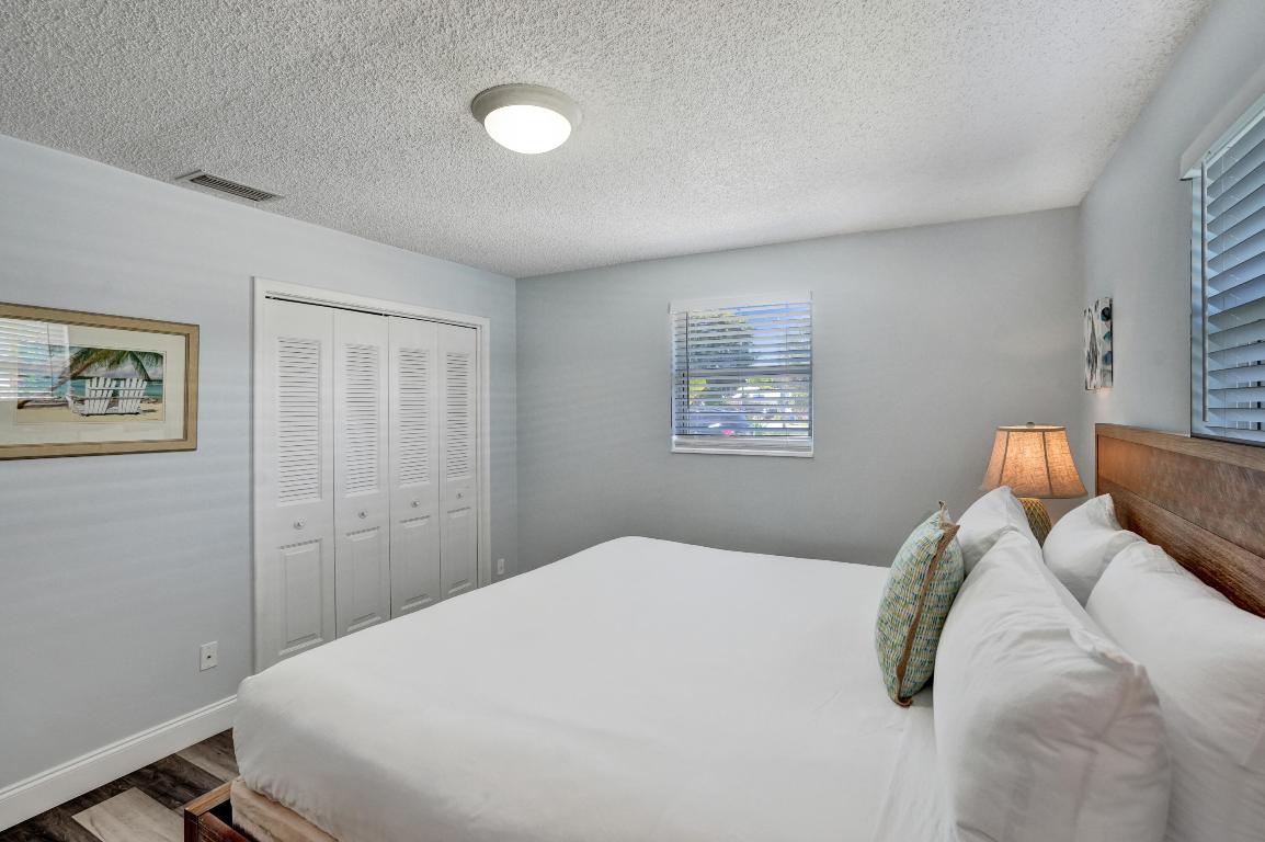 DEL IDA PARK - Residential Lease