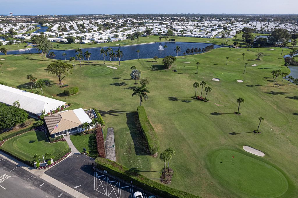 Photo of 300 SW Golfview Terrace #142, Boynton Beach, FL 33426 (MLS # R11169745)